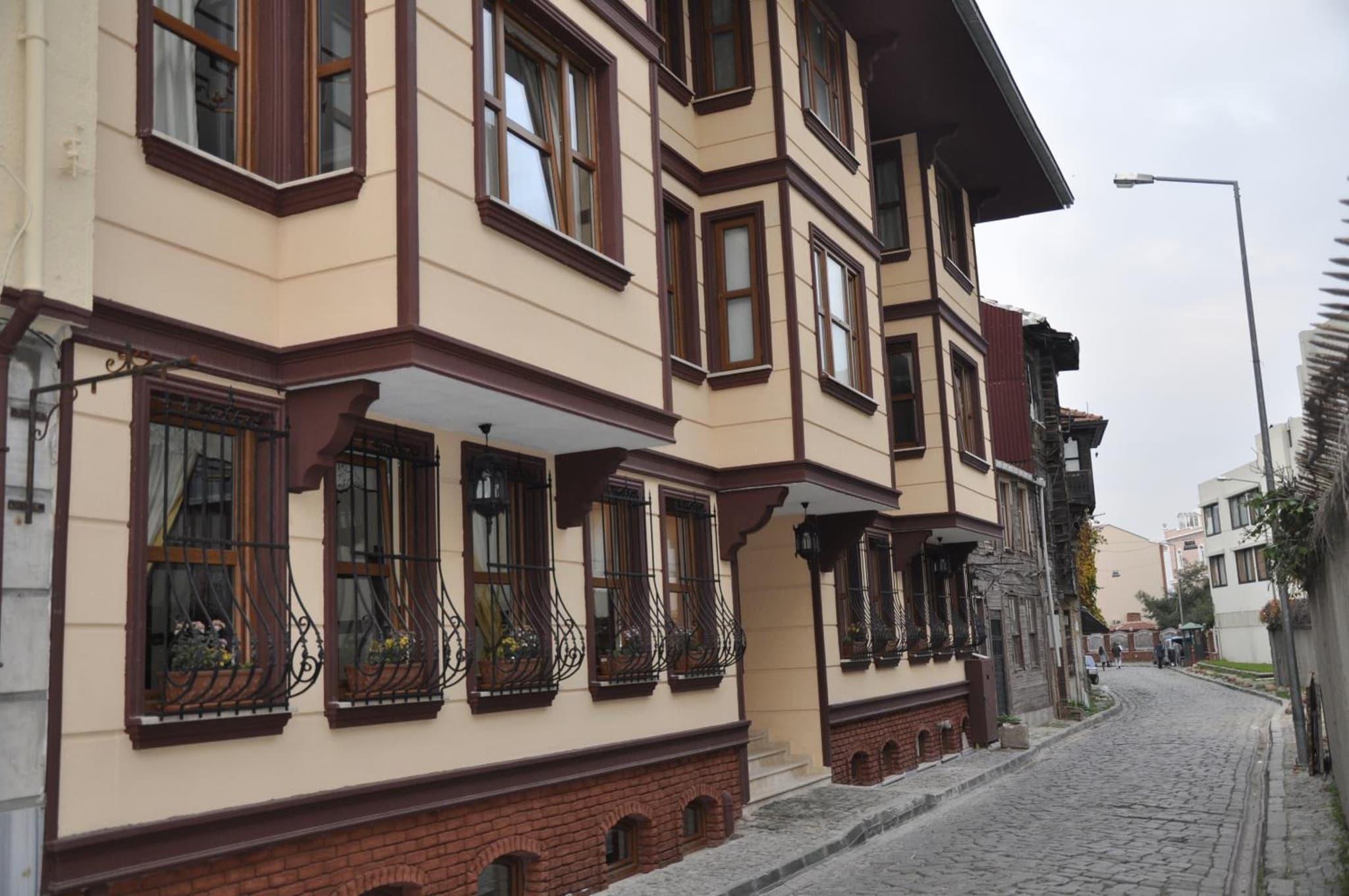 Aruna Otel - Image 1