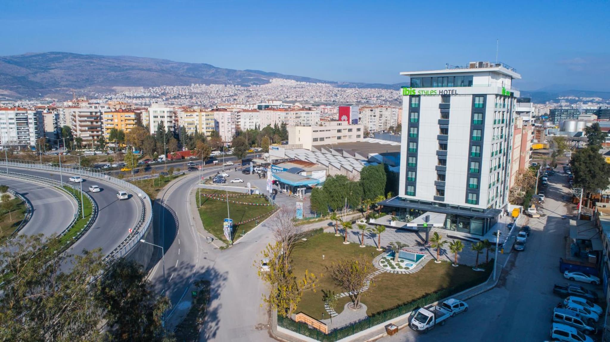 ibis Styles İzmir Bornova - Image 2