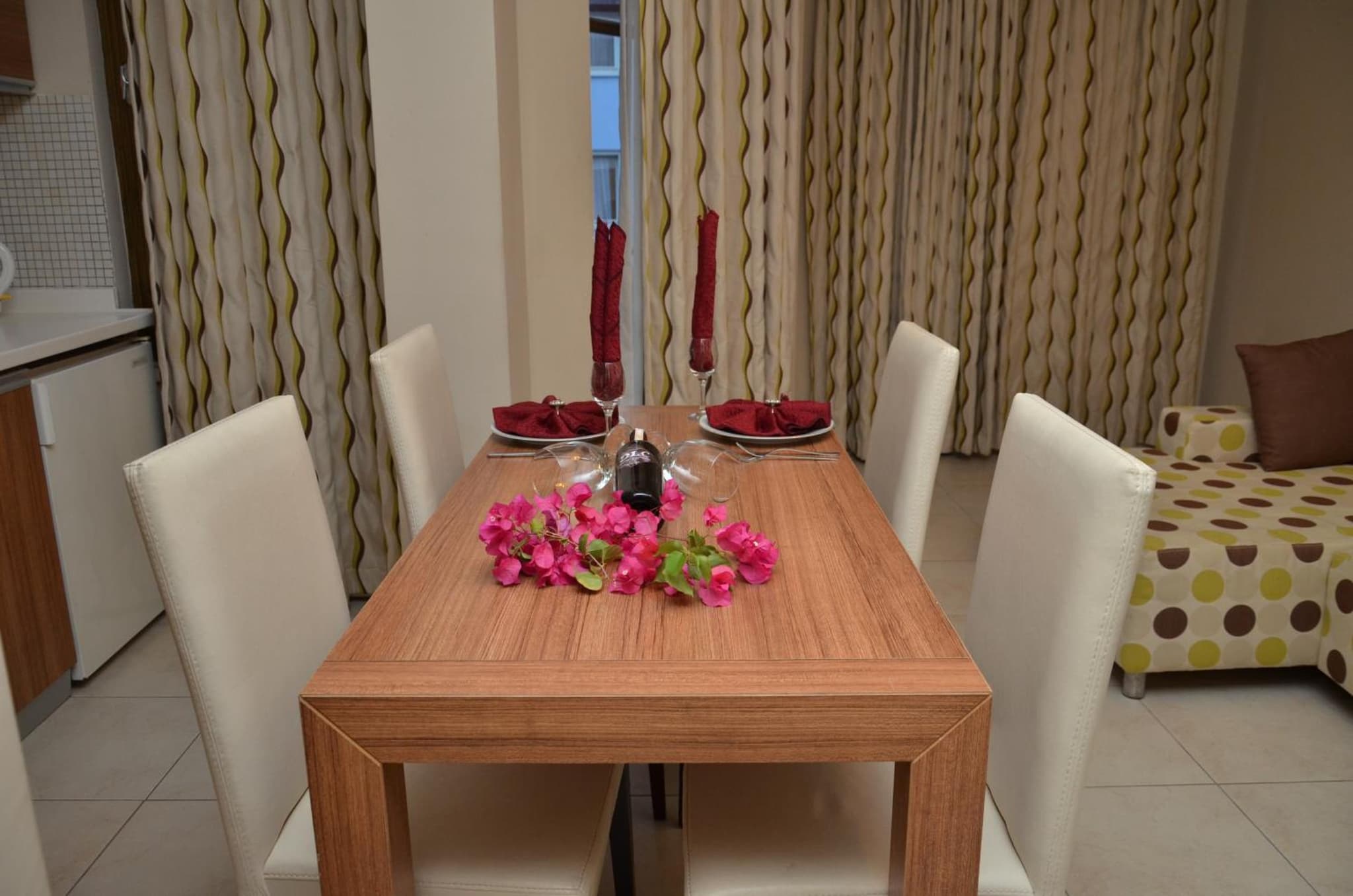 Melissa Moment Apart - Image 2