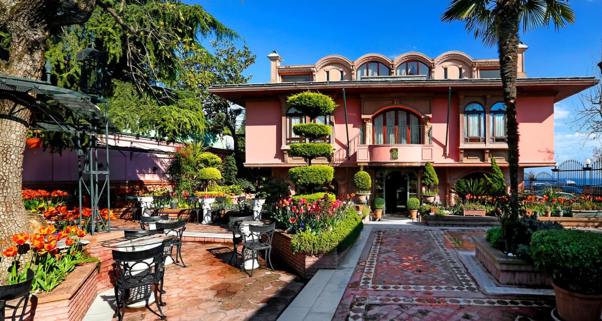 Sultanahmet Palace Hotel - Image 1