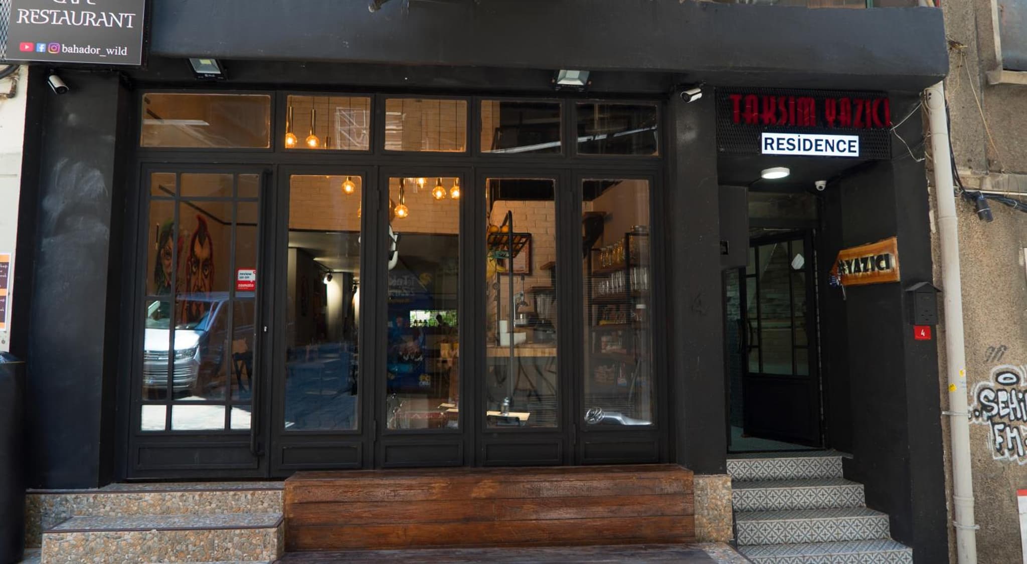 Taksim Yazıcı Residence - Image 1