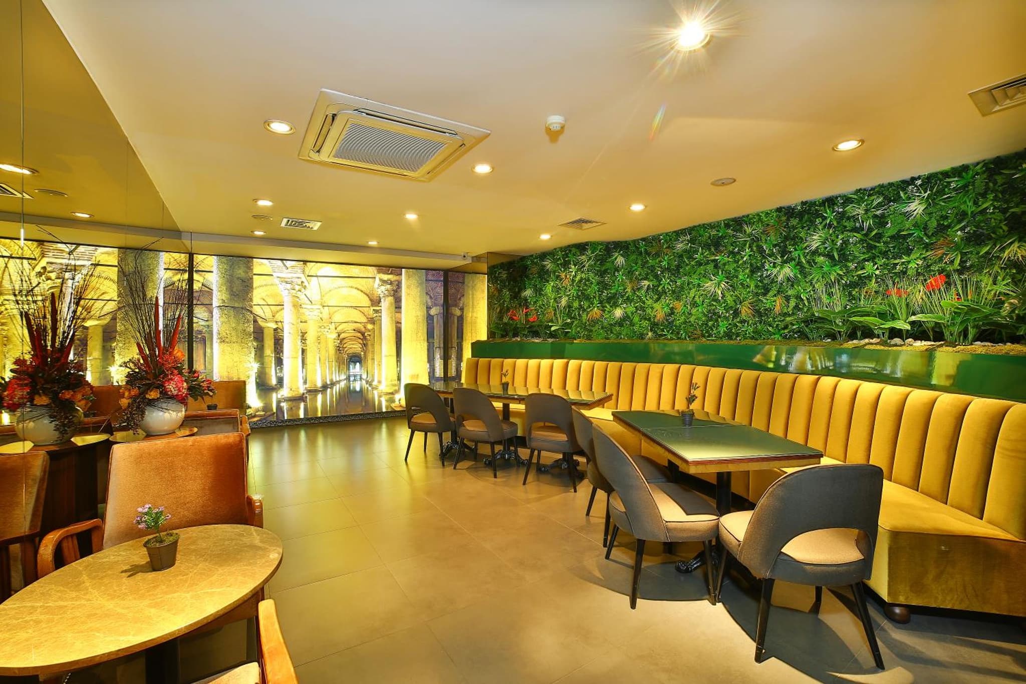 All Seasons Hotel - Image 3