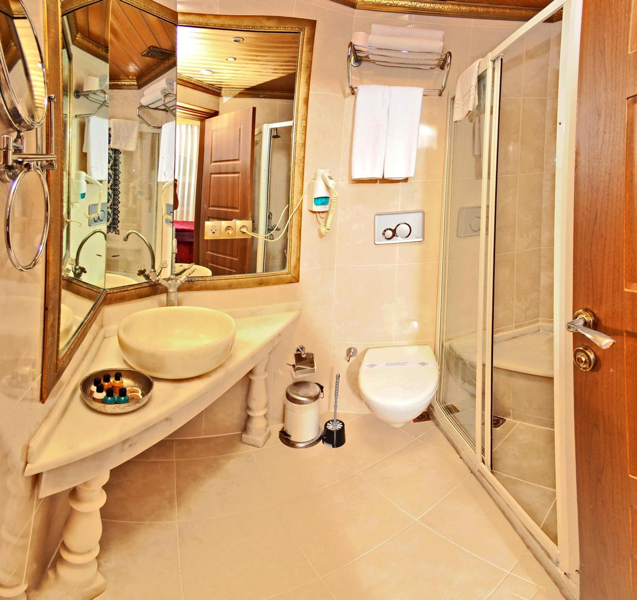 Marmara Deluxe Otel - Image 4