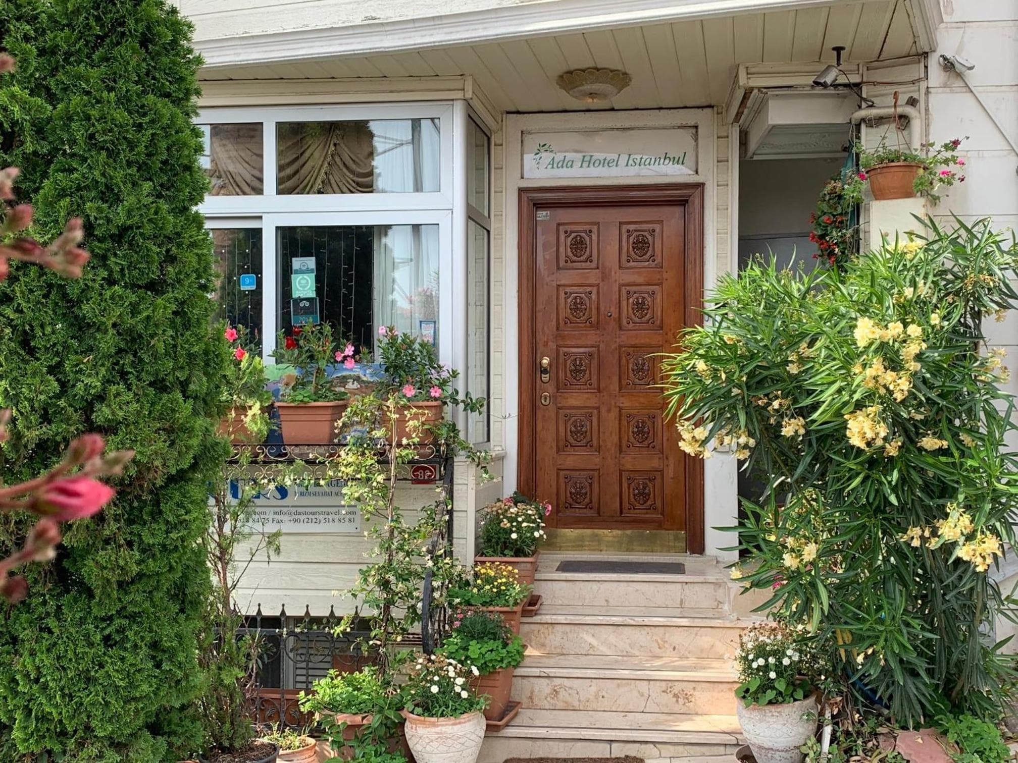 Ada Hotel Istanbul - Image 1