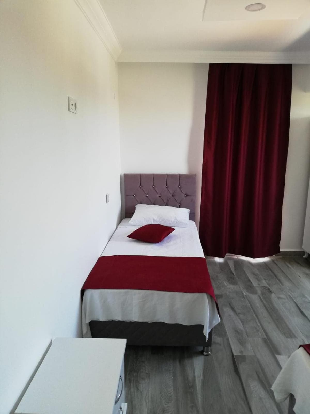 ÇİÇEK APART OTEL - Image 1