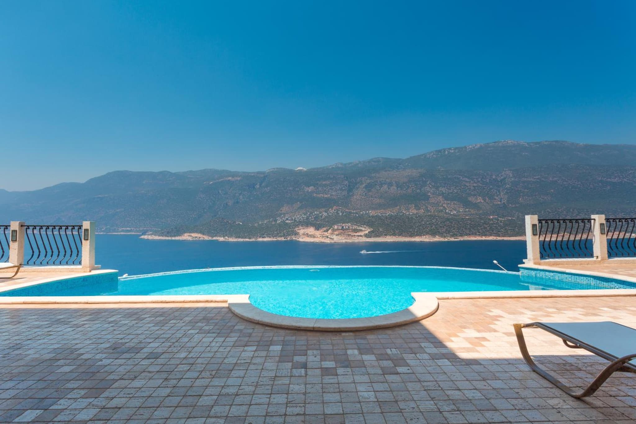 Hillcity Hotel - Image 4