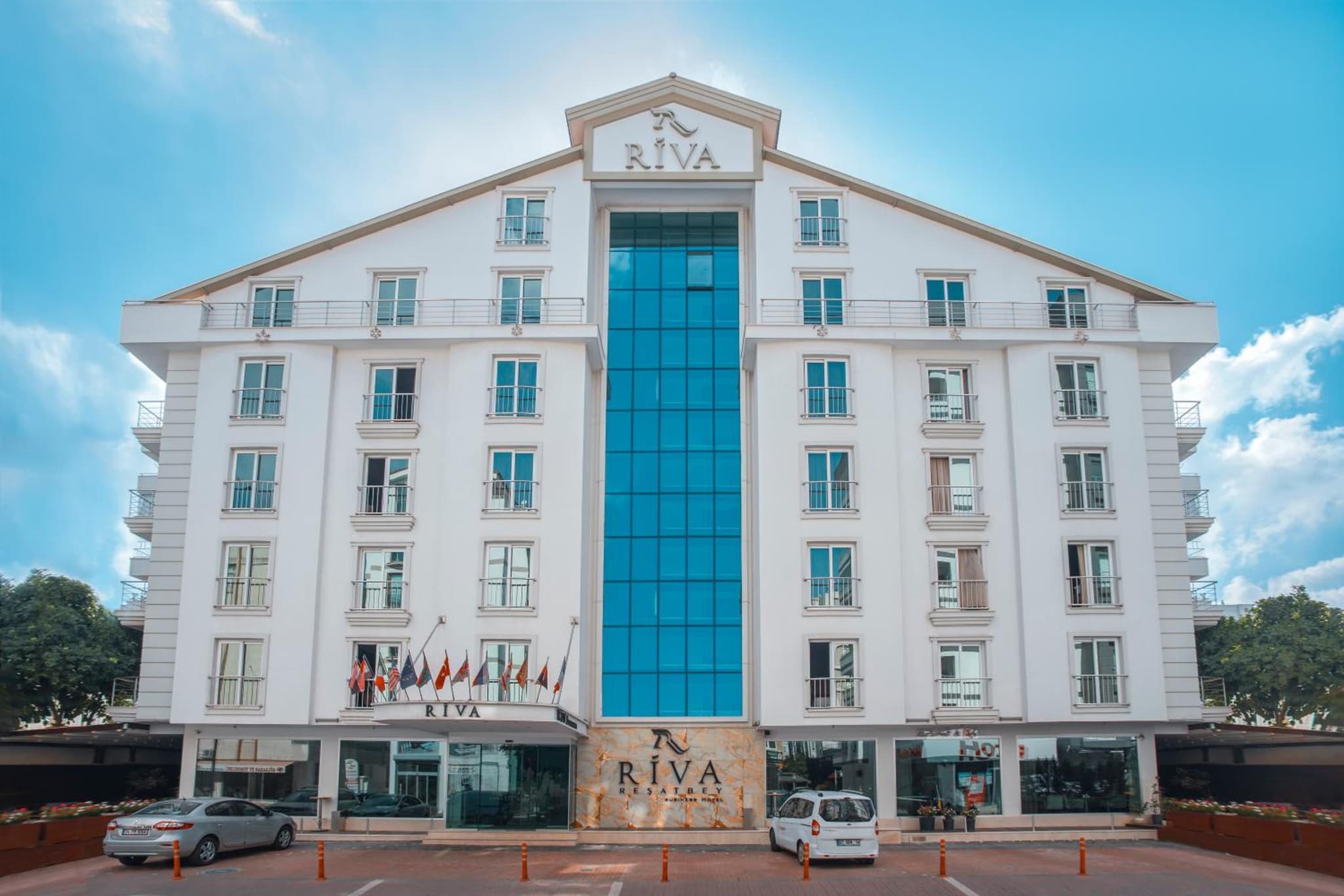 Riva Reşatbey Lüks Otel - Image 2