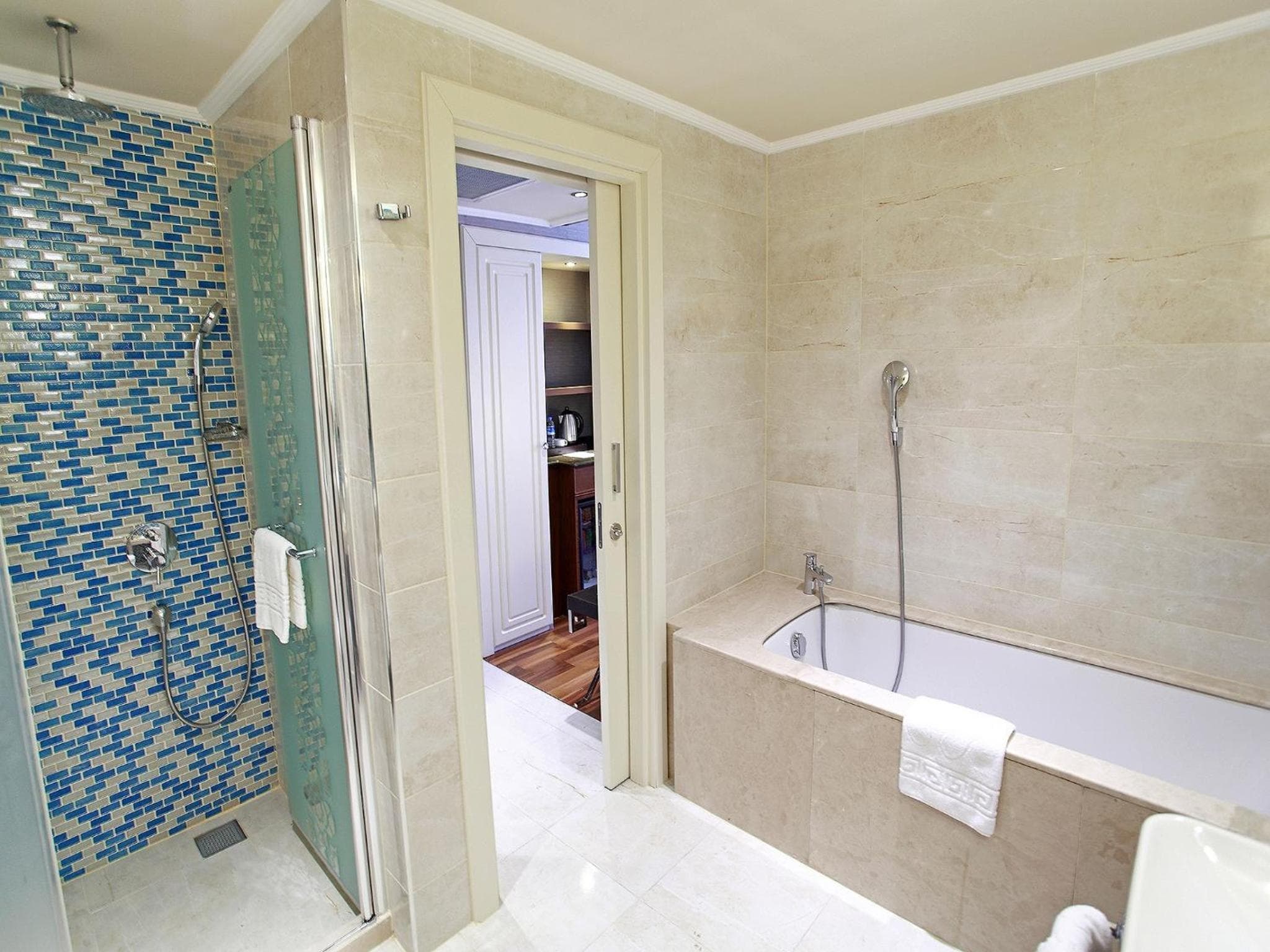 Grand Durmaz Hotel - Image 2