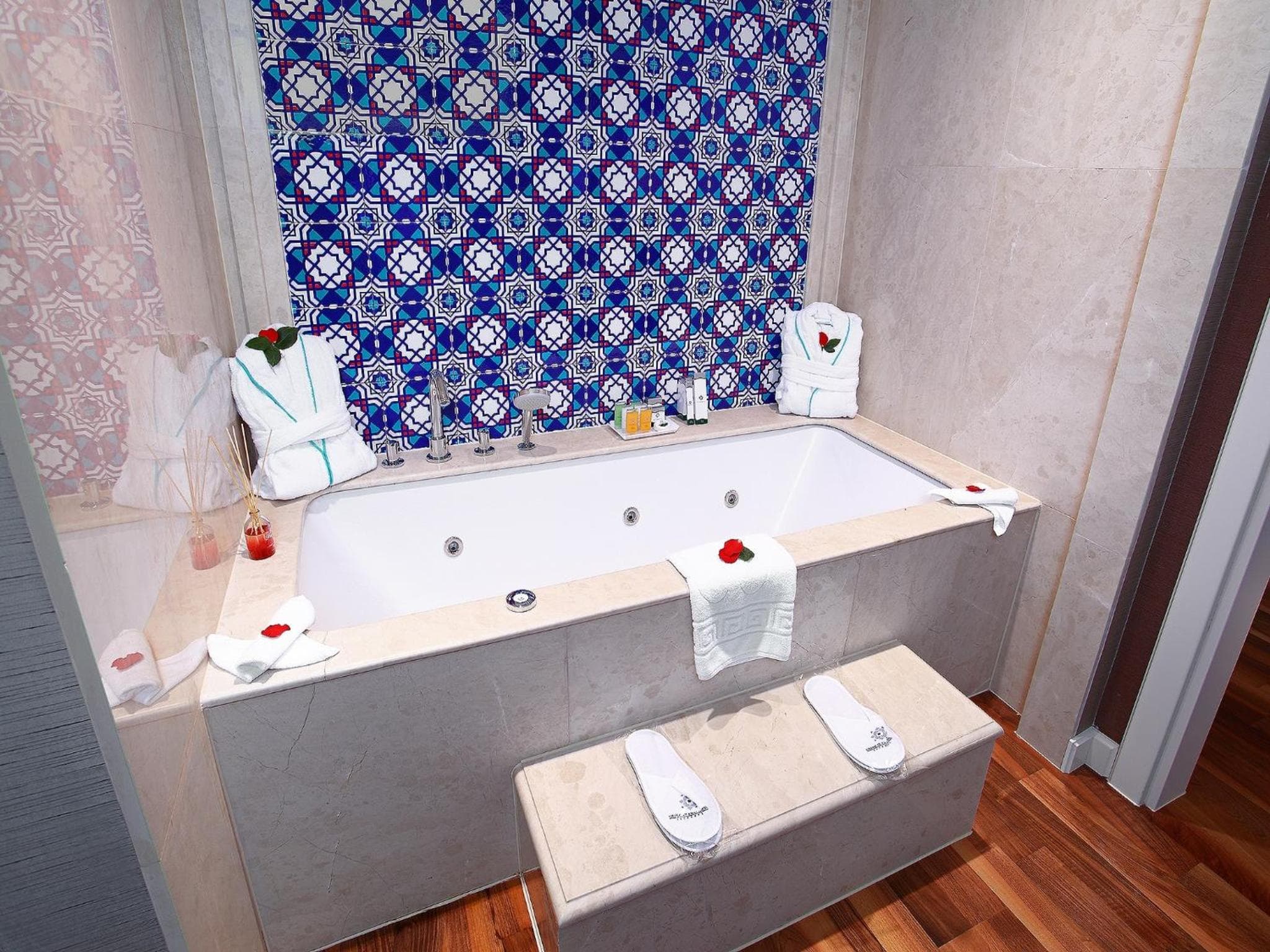 Grand Durmaz Hotel - Image 4