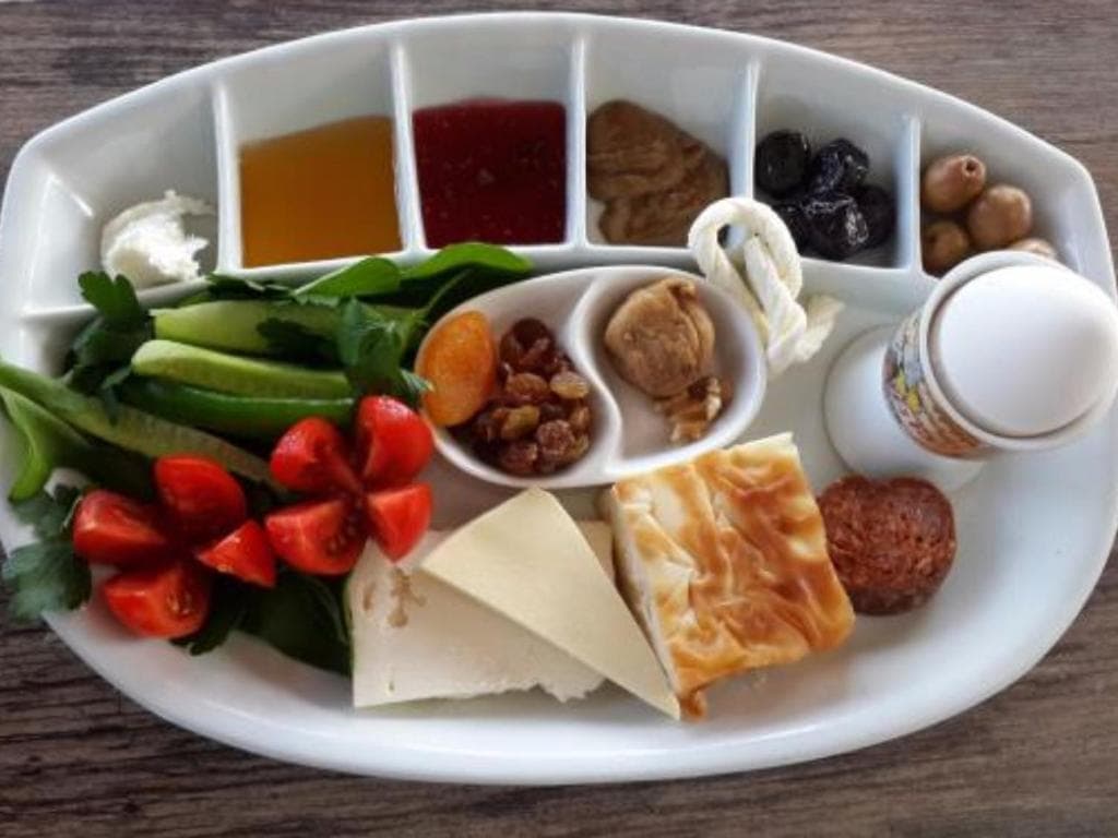 Nar Sarayı - Image 2