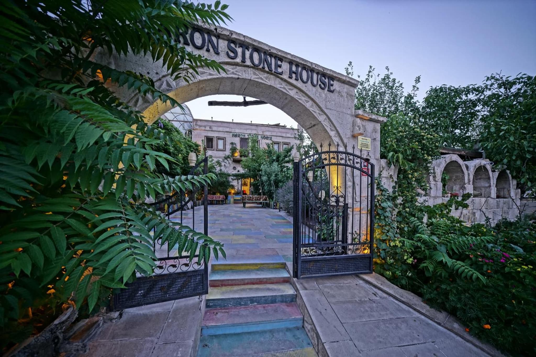 Maron Stone House - Image 1