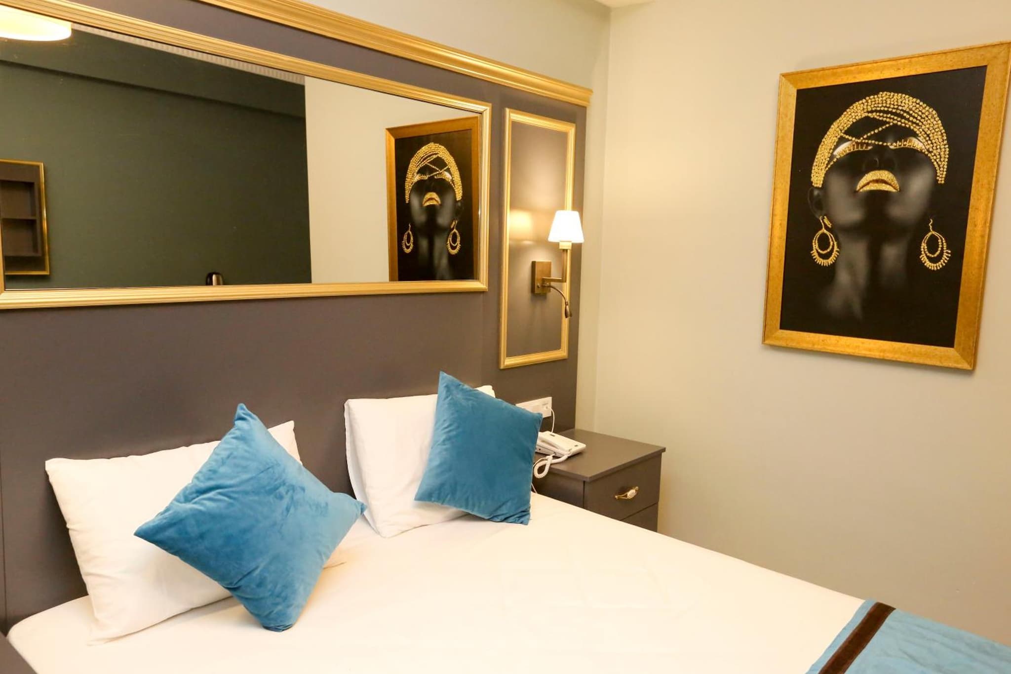 Grand Moon Hotel Suites - Image 1