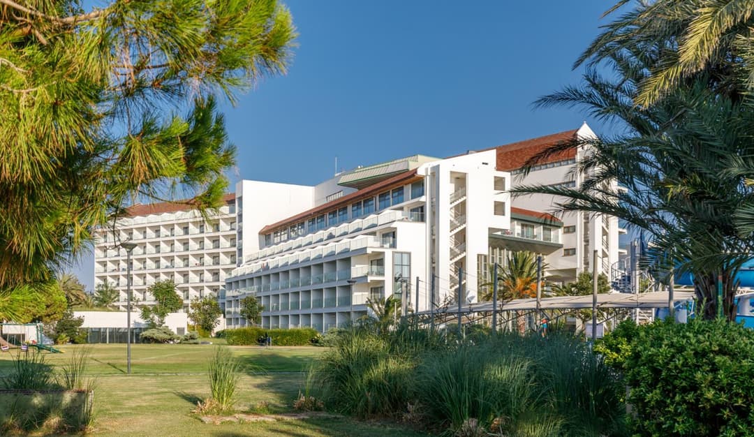 Grand Otel Ontur Çeşme