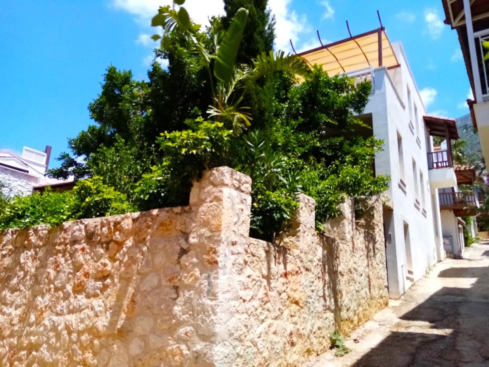 Smart Aparts - Image 1