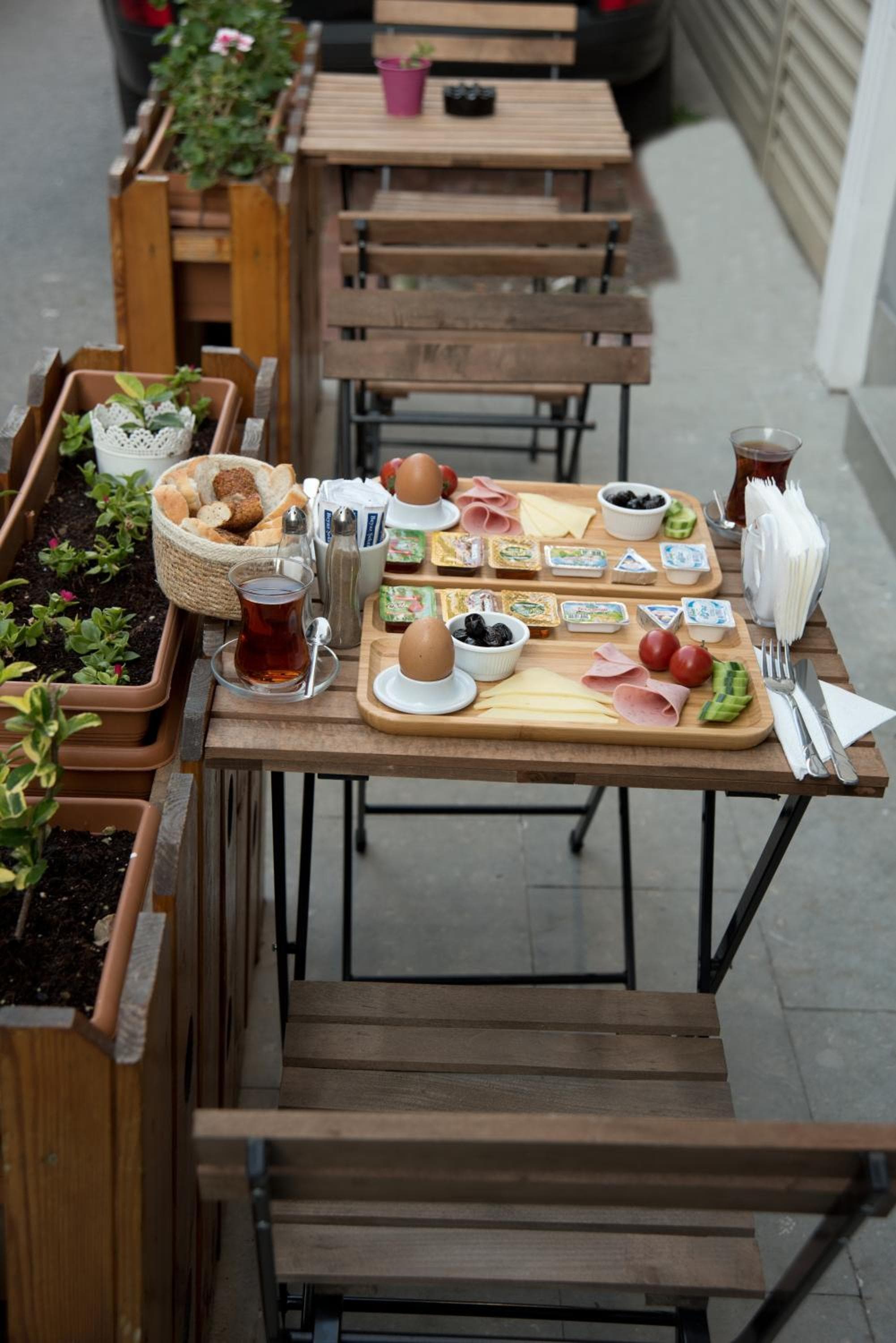 Genius Otel İstanbul - Image 1