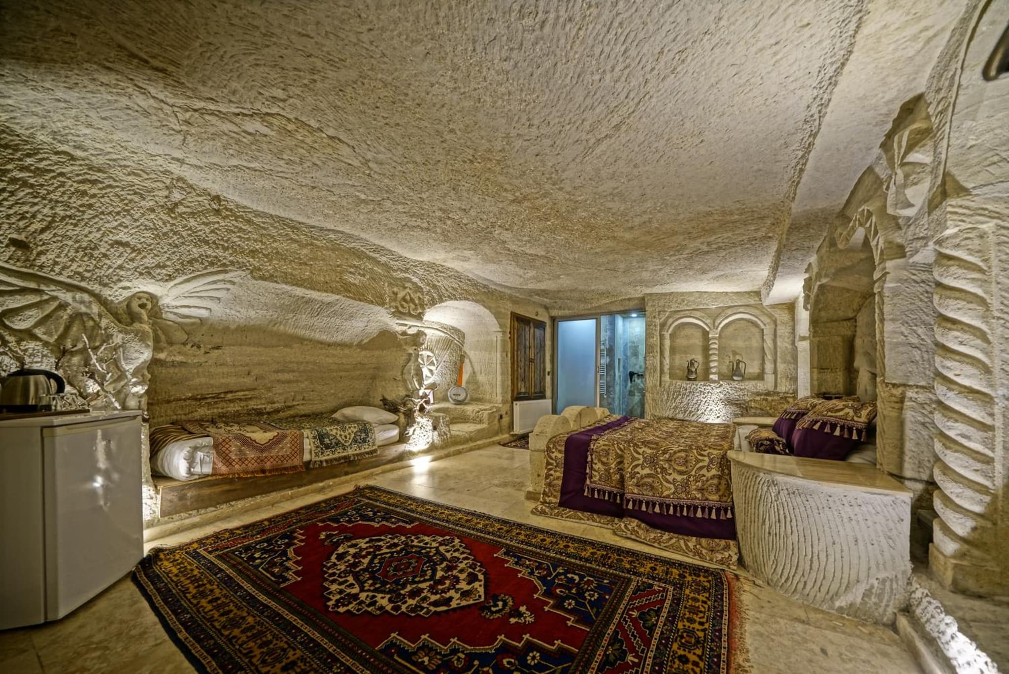 Kayatas Cave Suites - Image 2