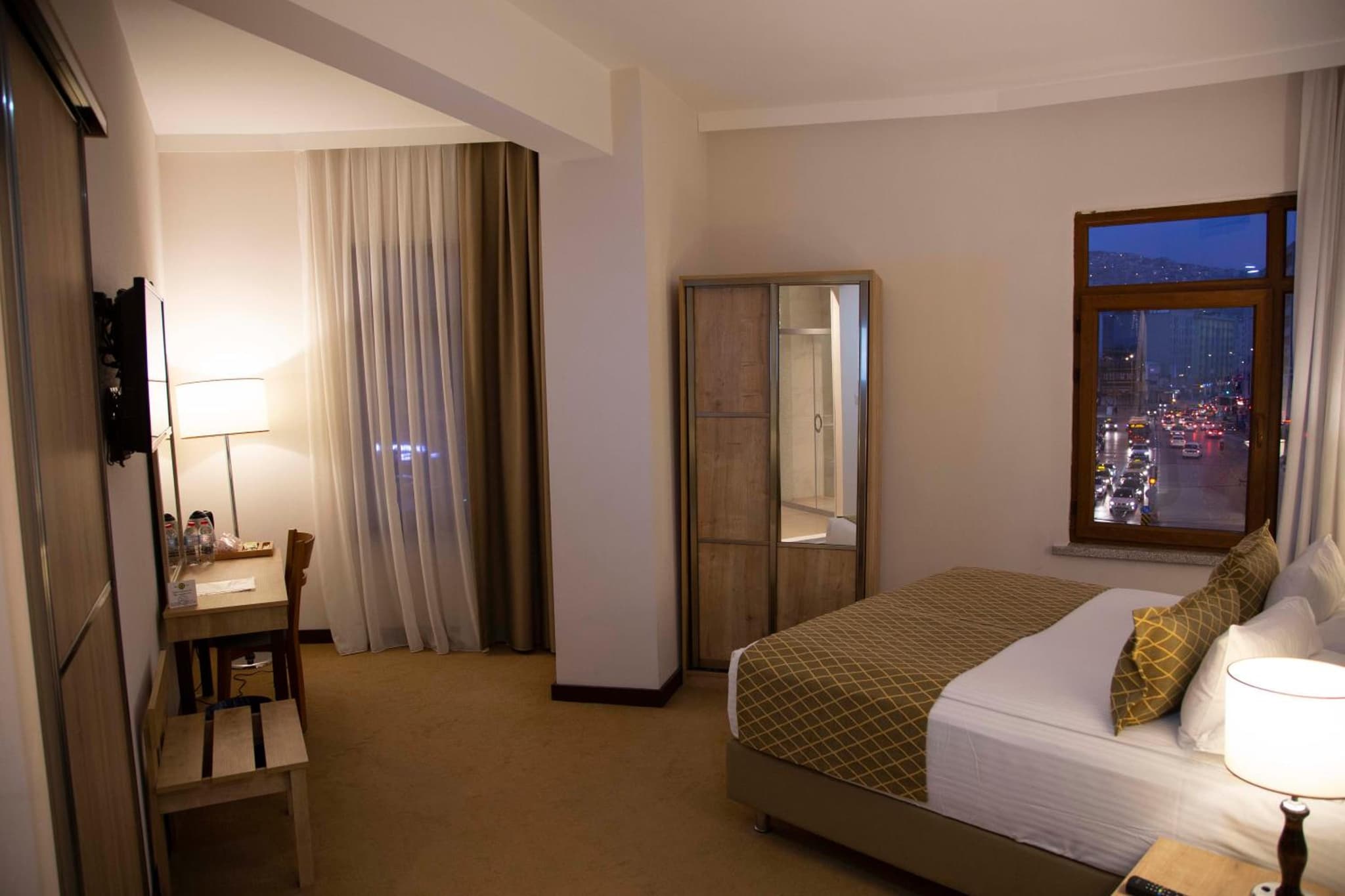 ATLAS OTELİ - Image 1