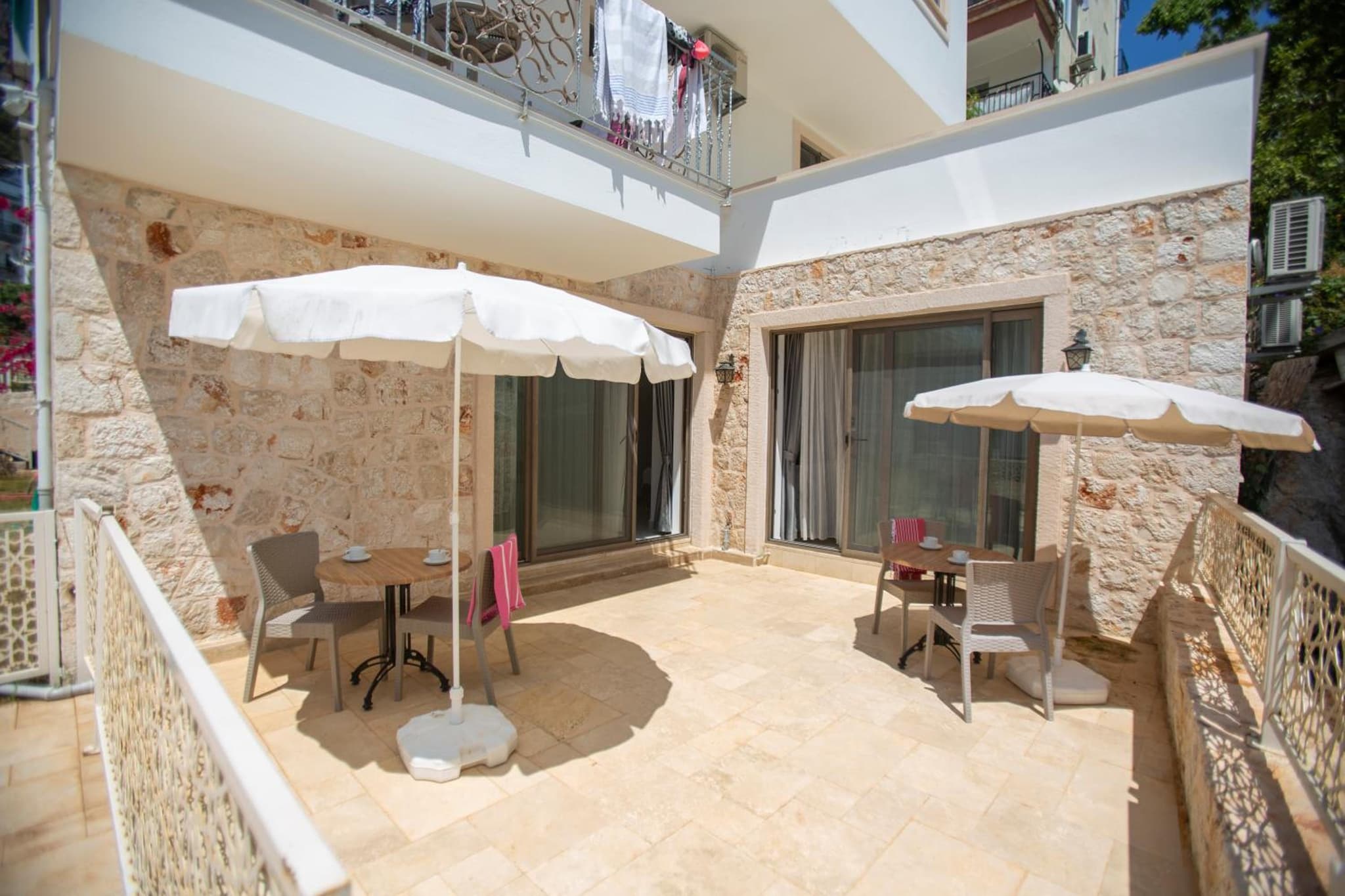 Cedrus Suites - Image 2