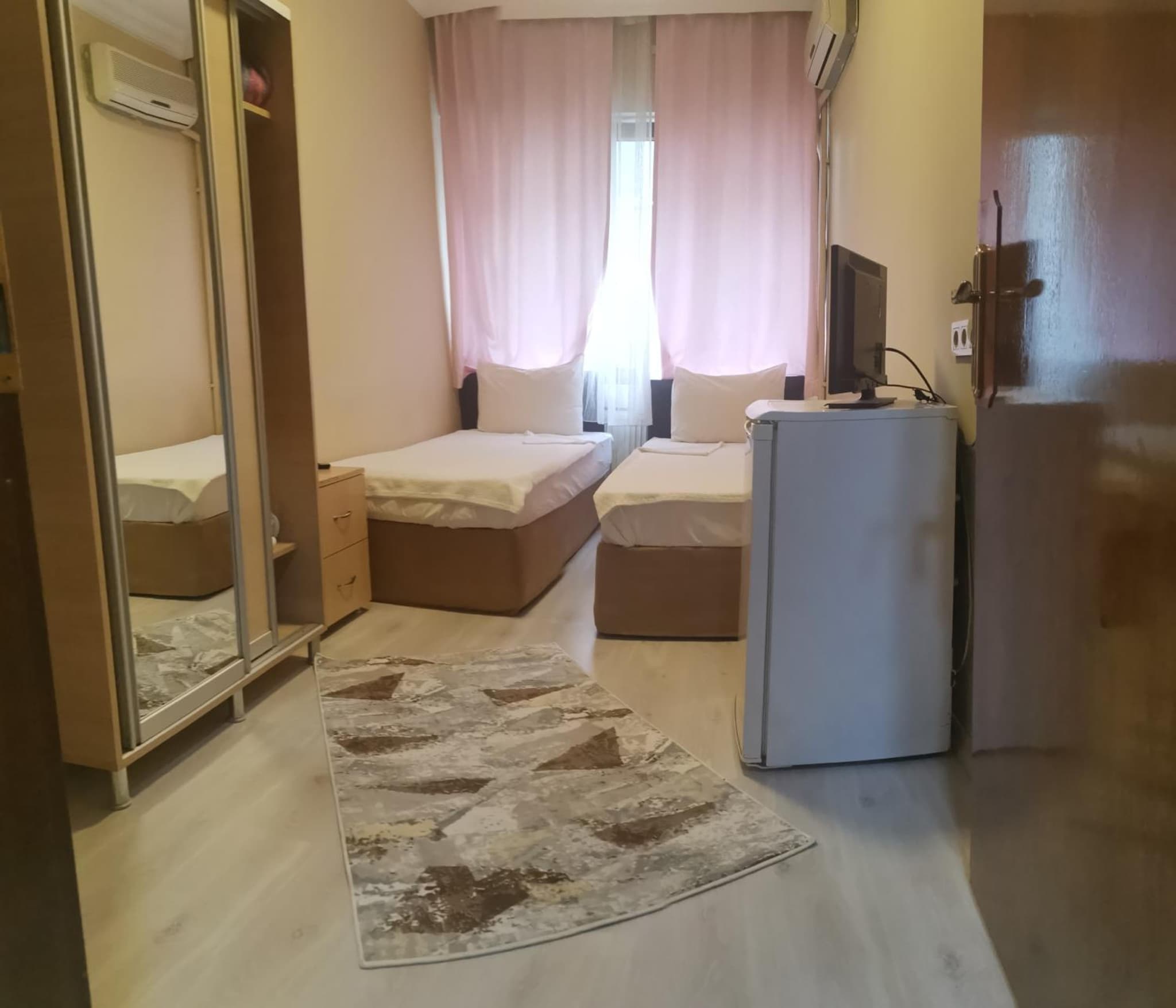 Birol Hotel - Image 3