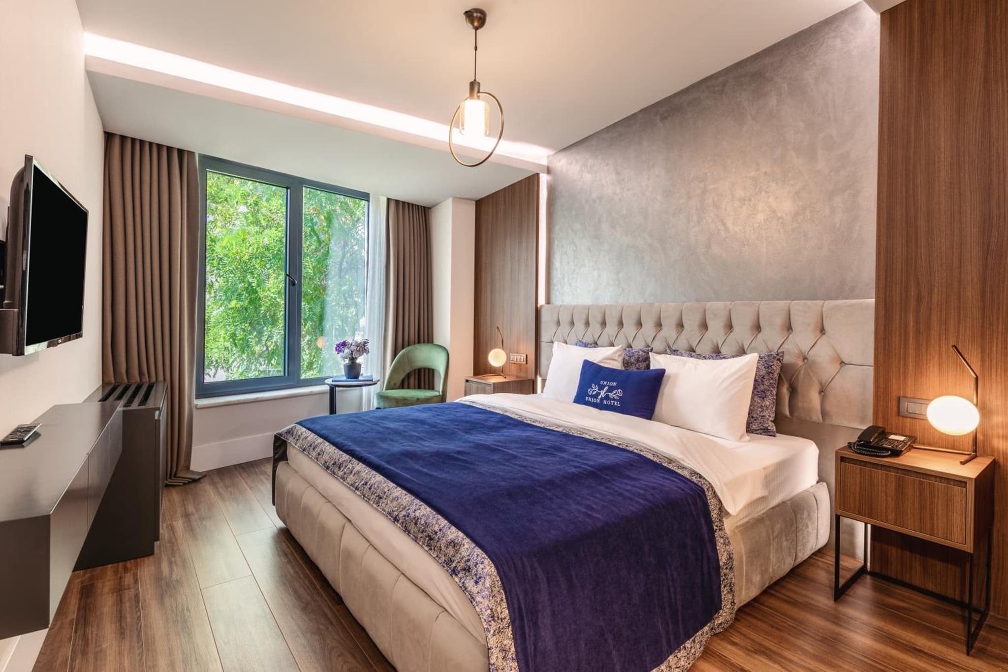 Union Otel Port - Image 1