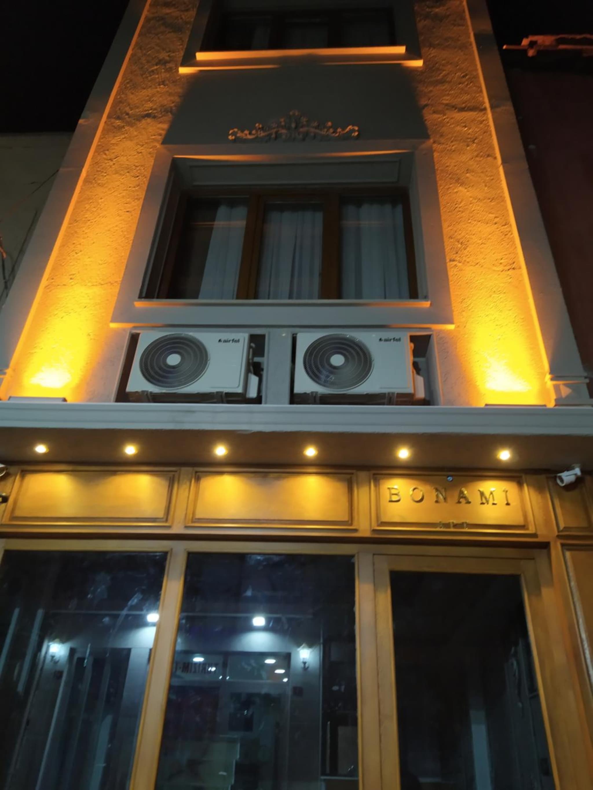 BoNaMi Otel - Image 1