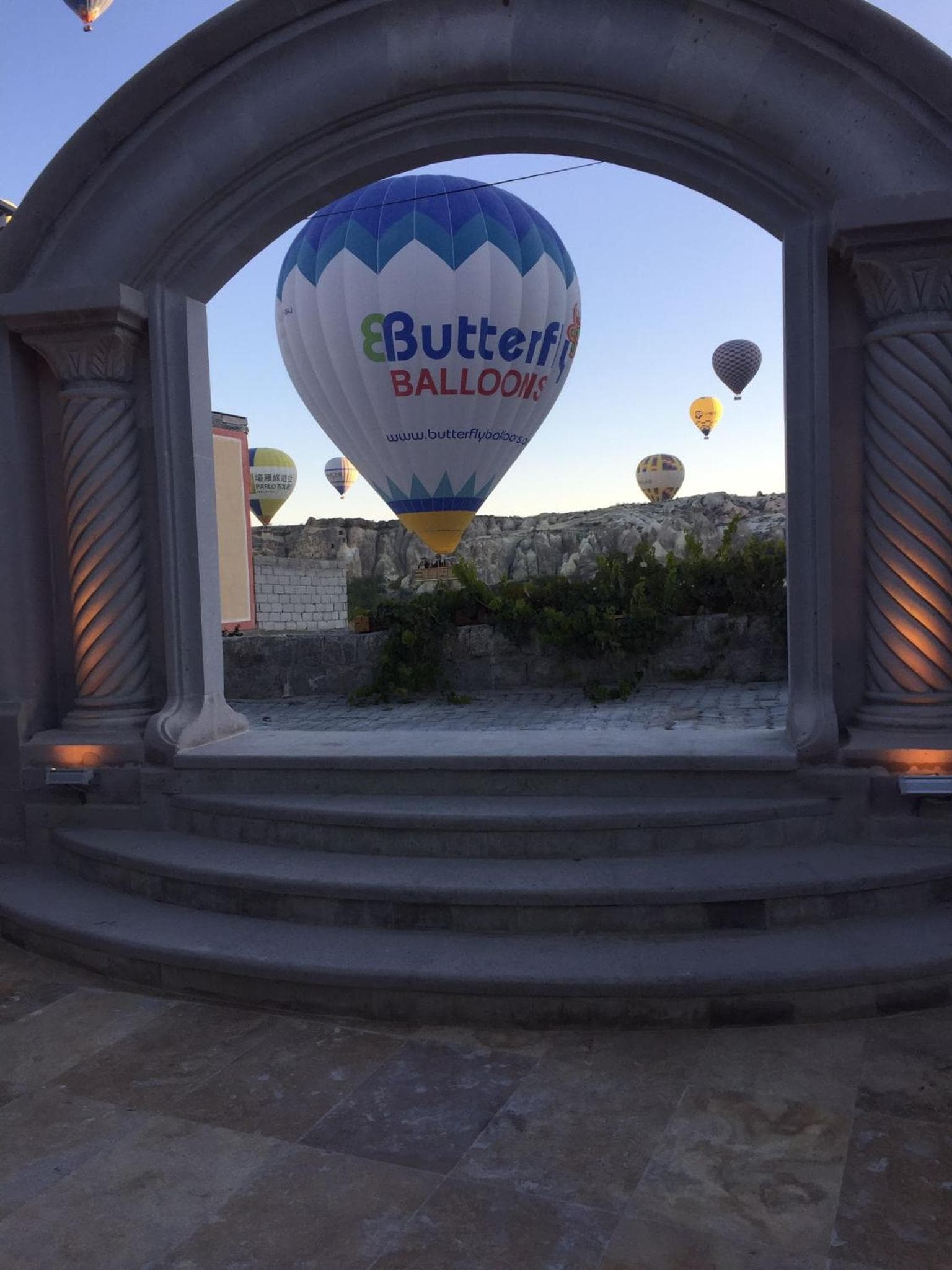 Underground Cave Suites Hotel - Image 1