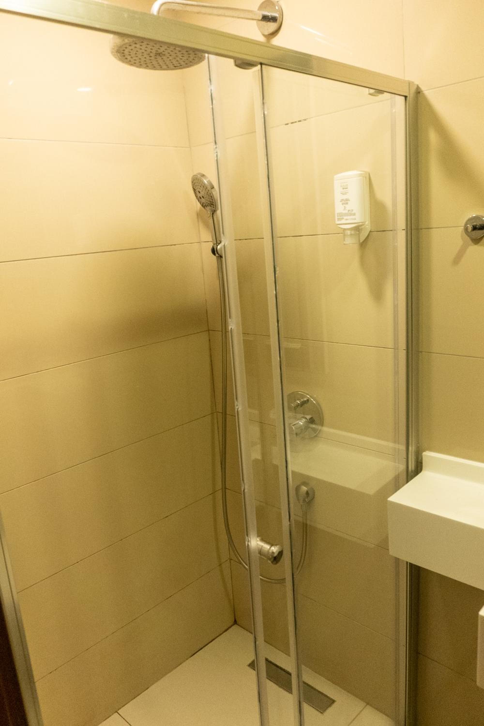 Long Stay İstanbul Hotel - Image 4