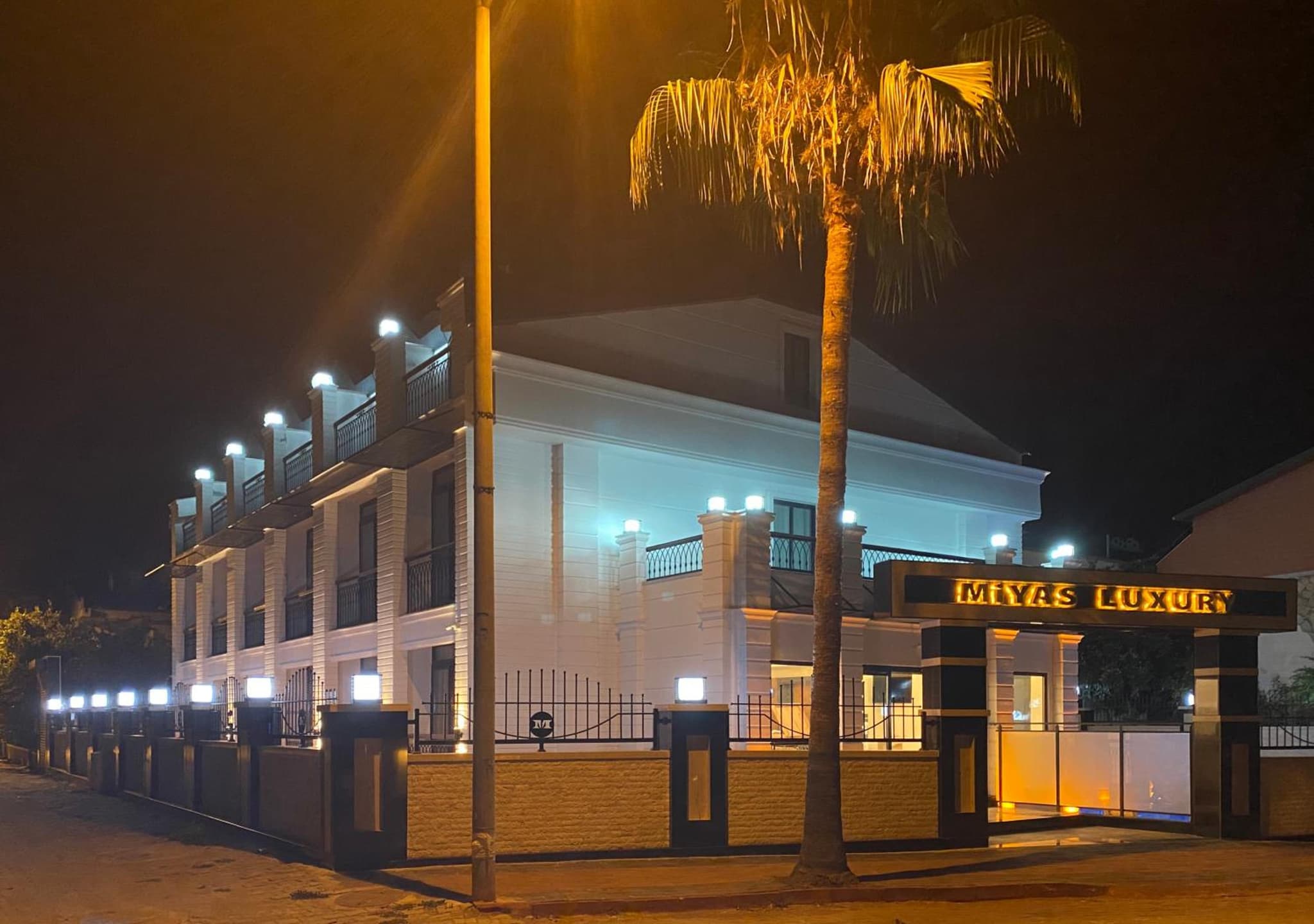 MİYAS LUXURY HOTEL - Image 3