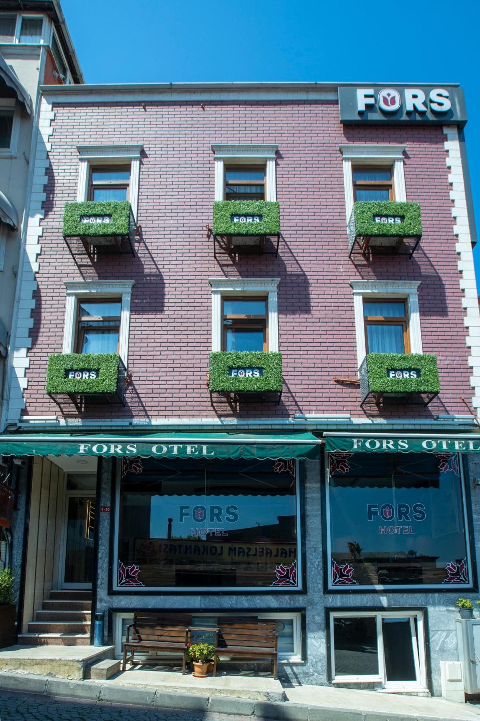 Fors Hotel - Image 1