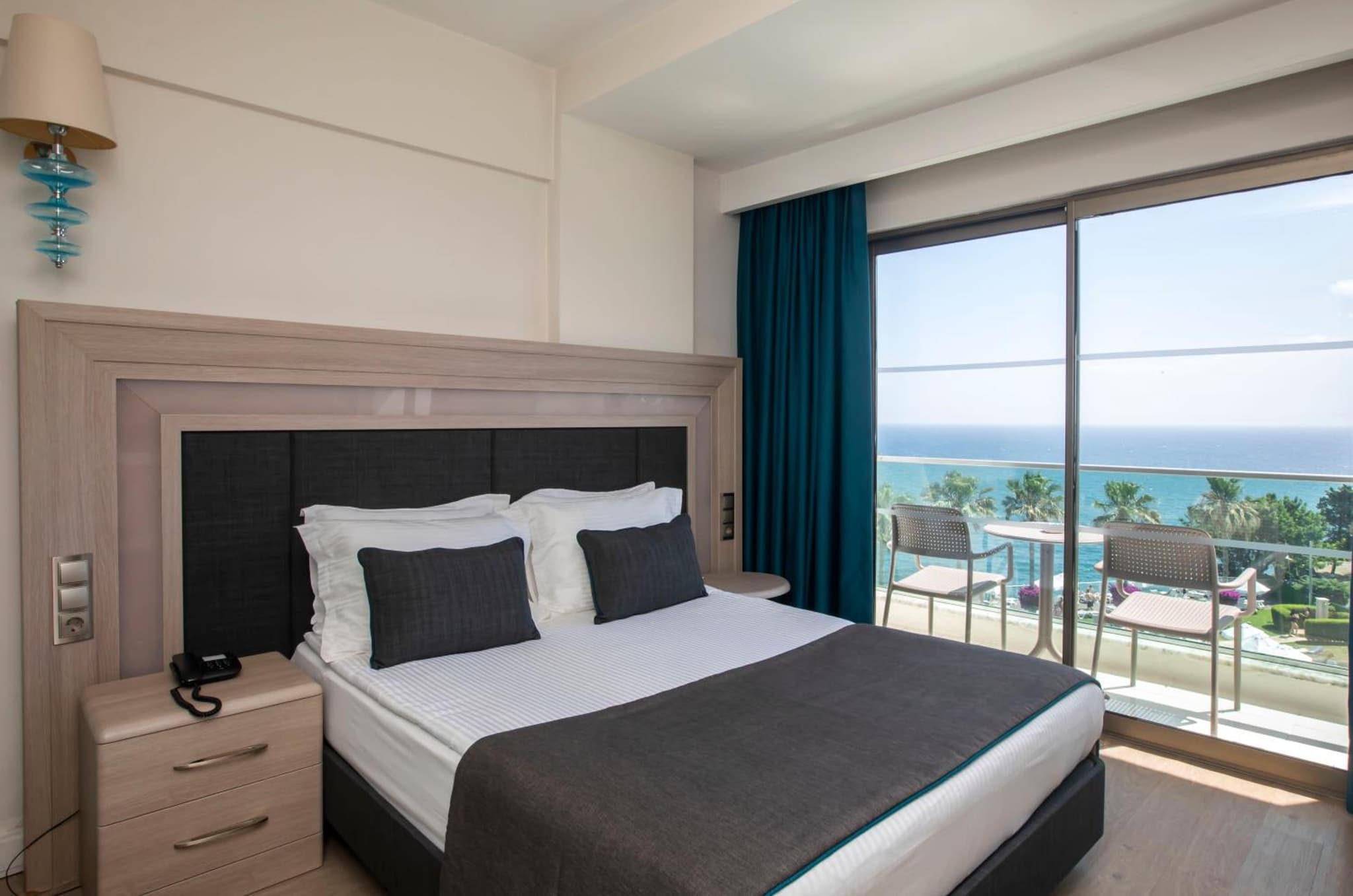 Falcon Otel - Image 3