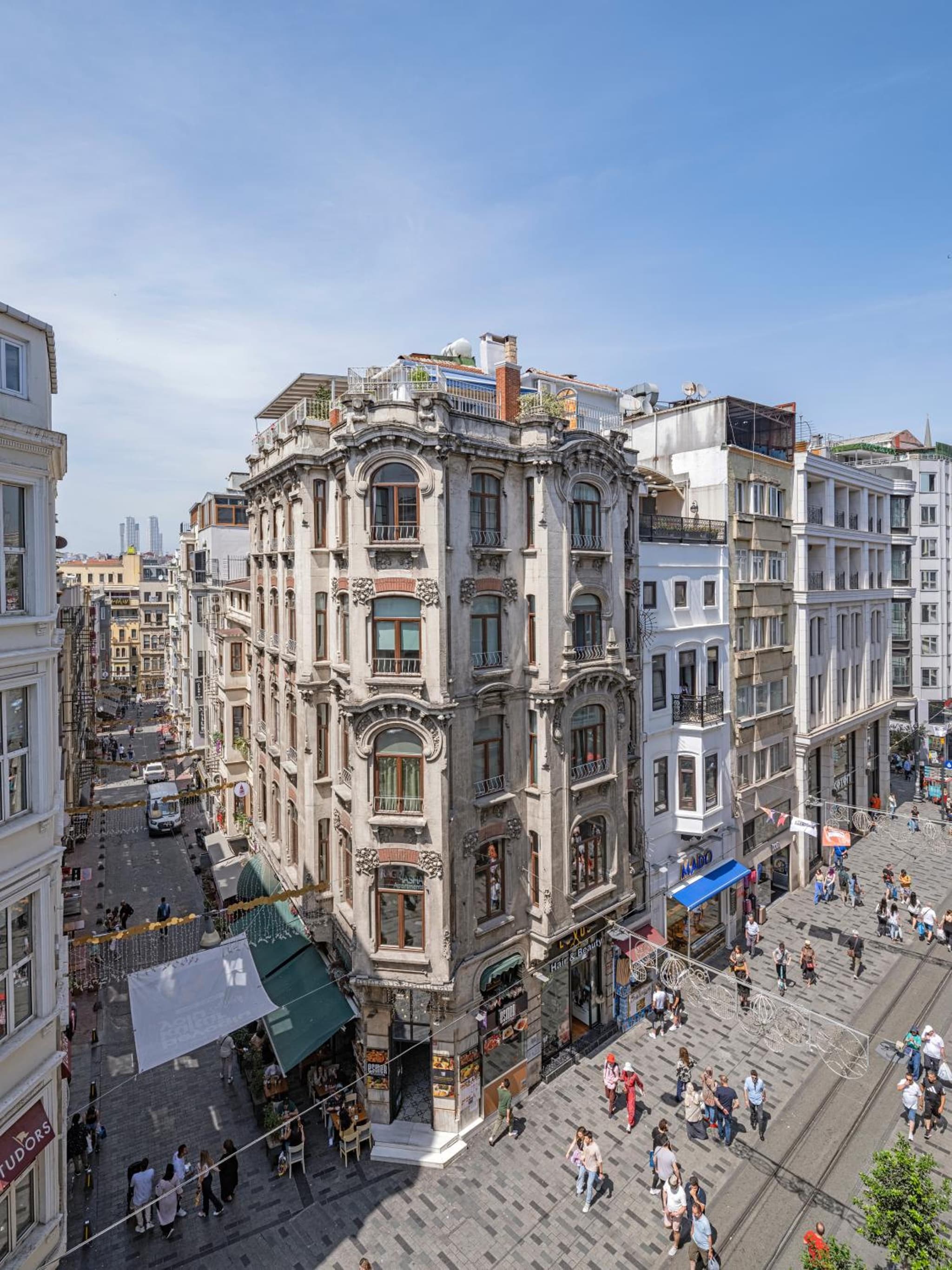 Ragip Pasha Daireleri - Image 1