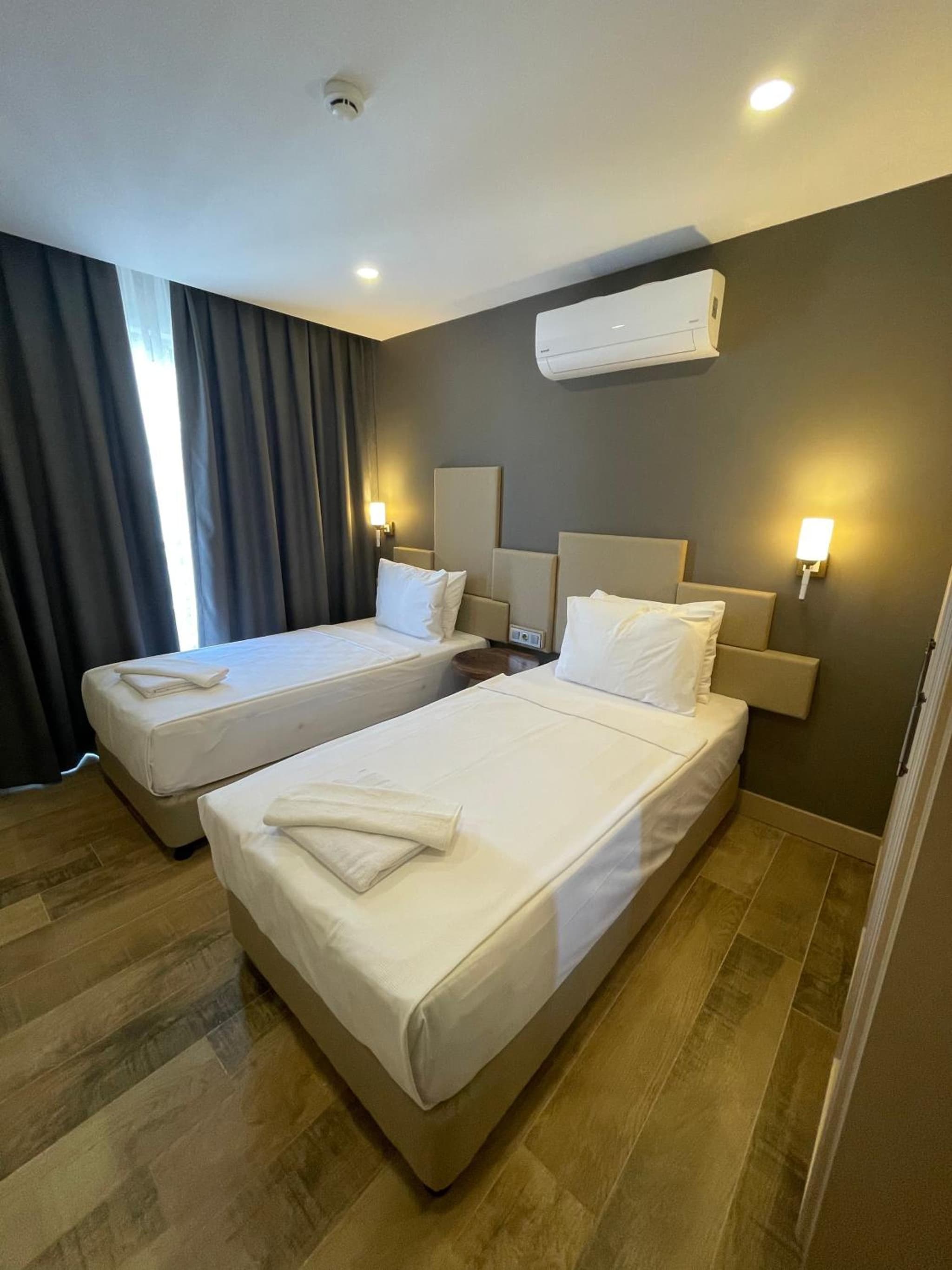 Green Garden City Luxury Apartments - Image 2