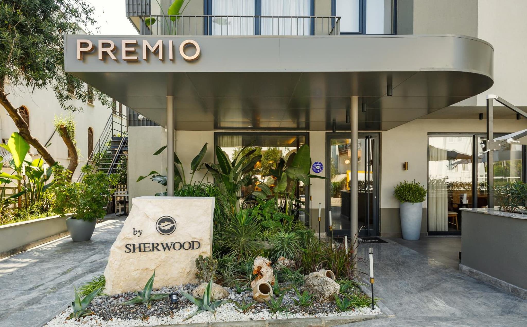 Sherwood Premio Hotel - Image 1