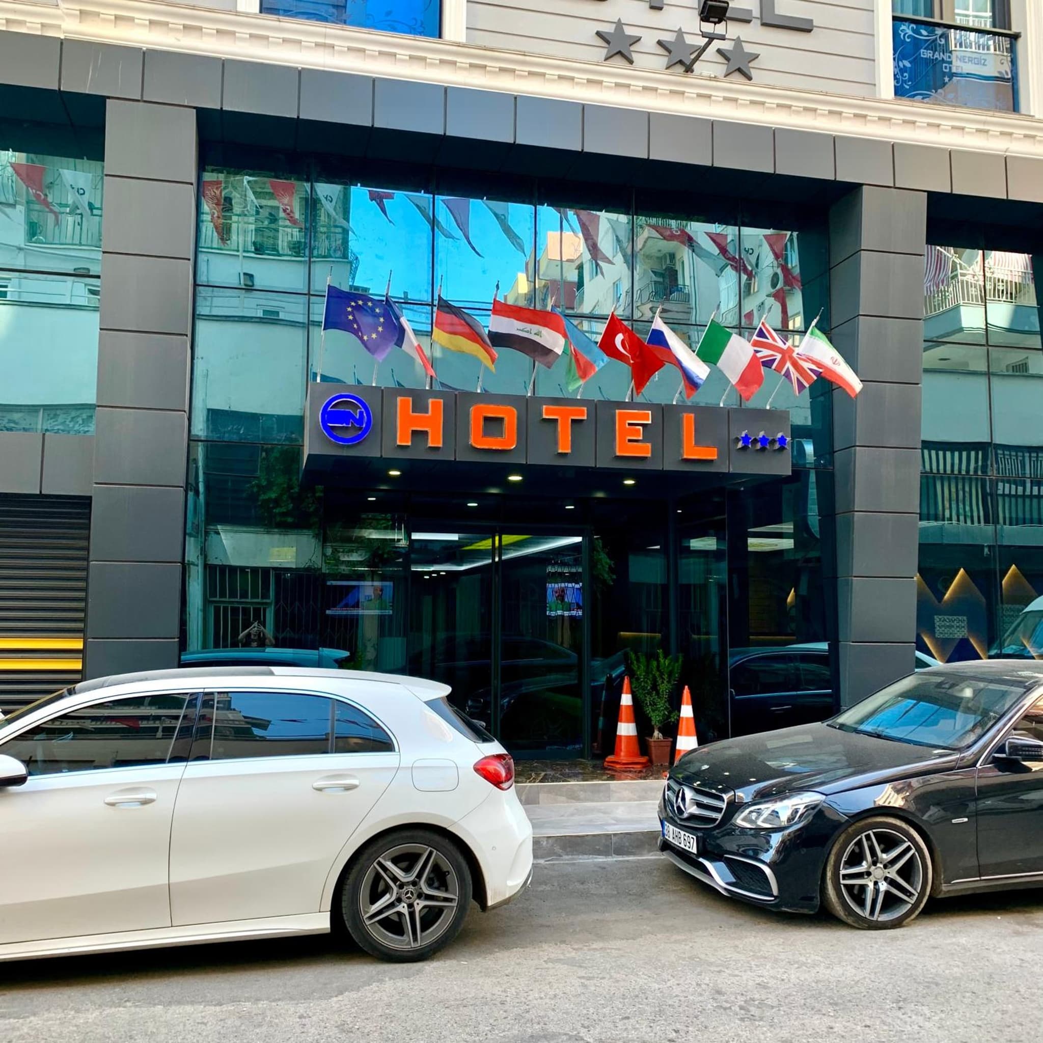 Grand Nergiz Otel - Image 1