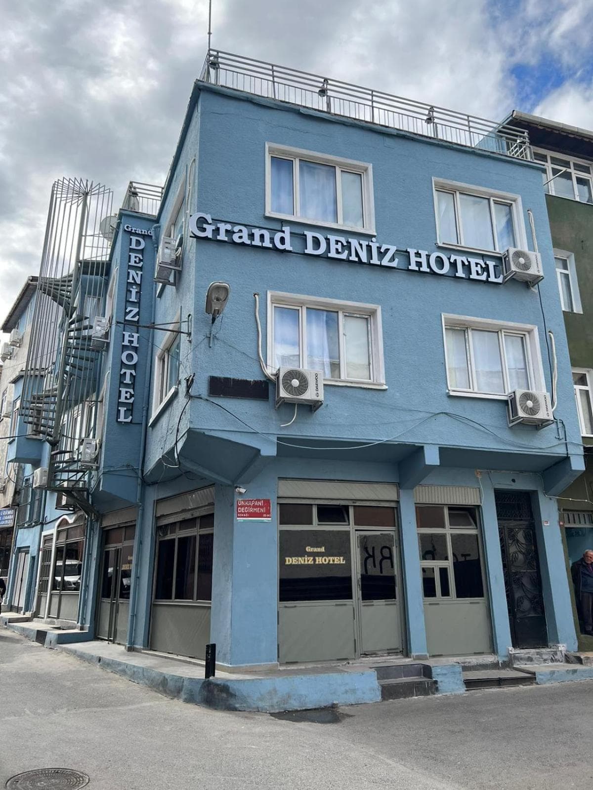 GRAND Deniz Otel - Image 1