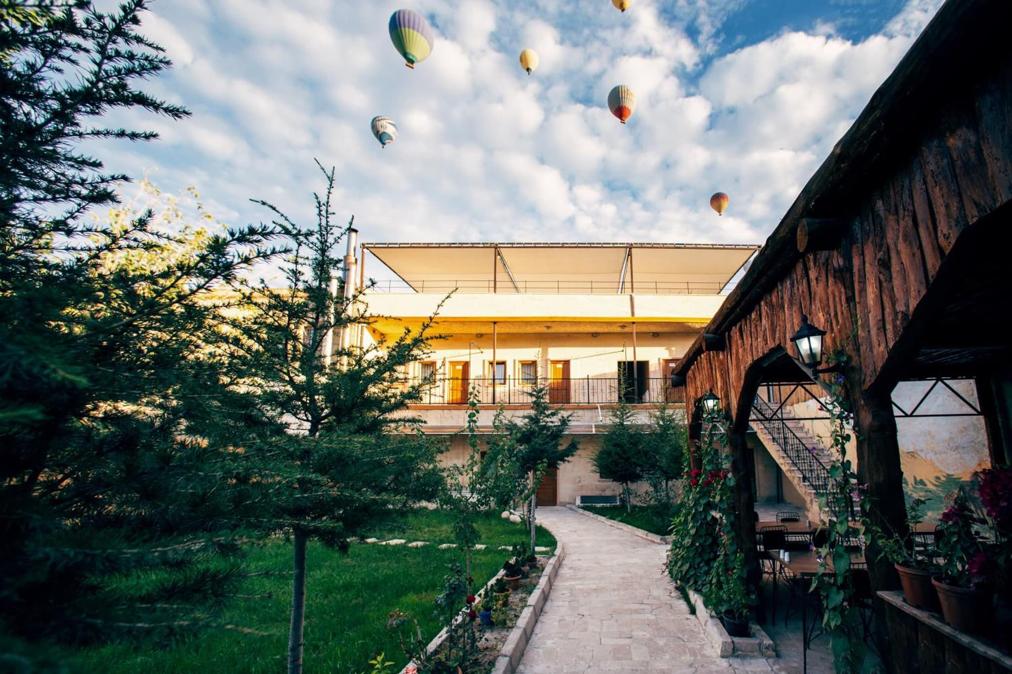 Azalea Terrace - Image 1