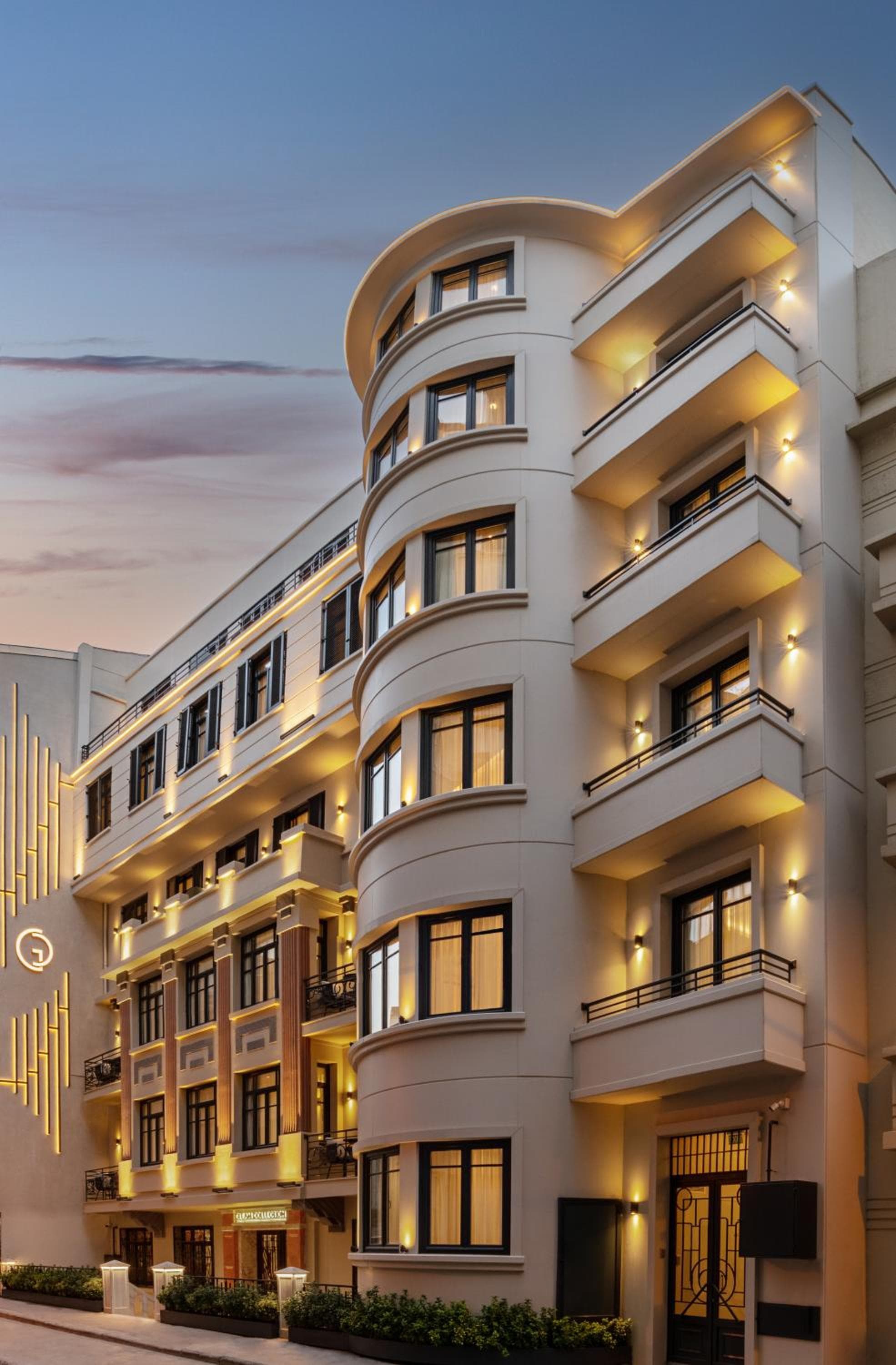 Gleam Collection Otel - Image 1