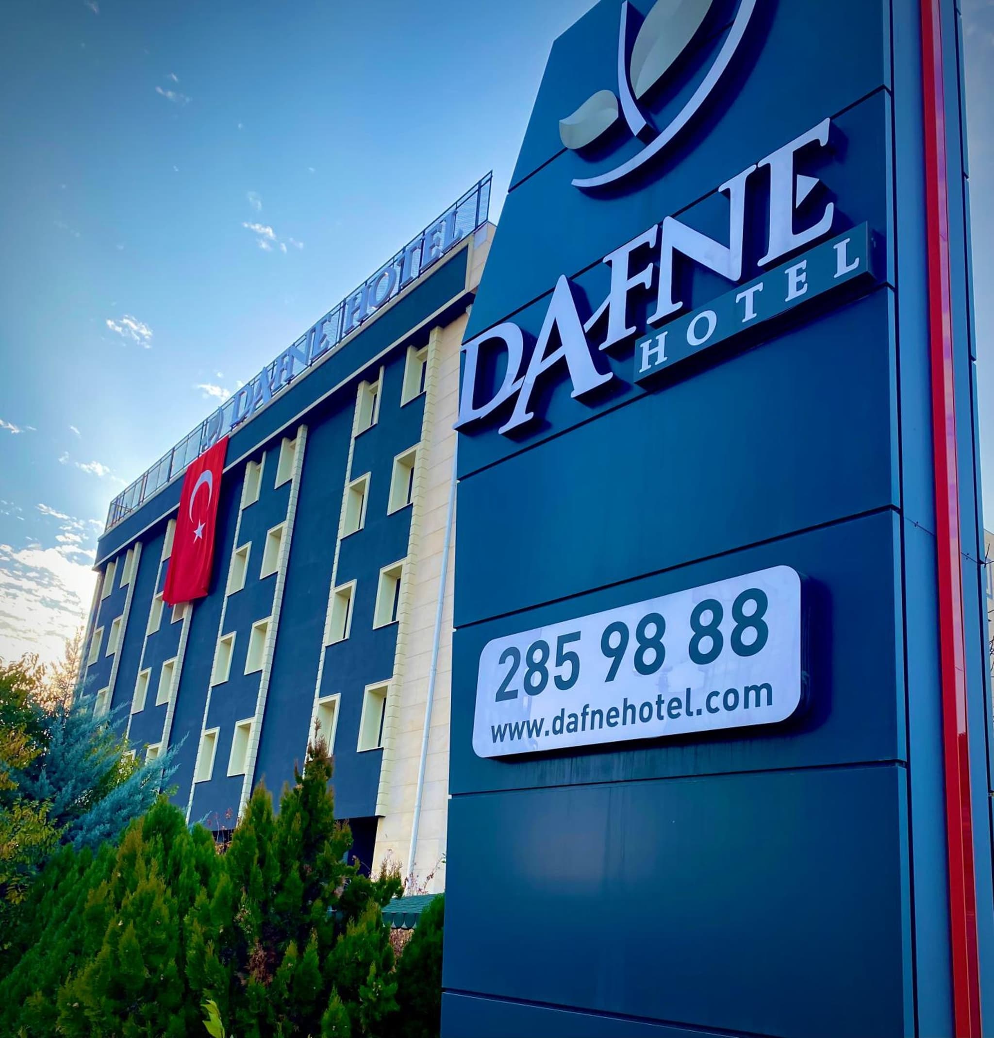 Dafne Hotel - Image 1