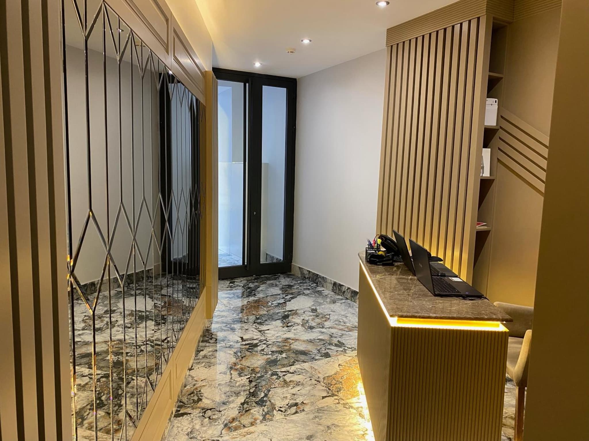 Asilzade Otel Sirkeci - Image 4