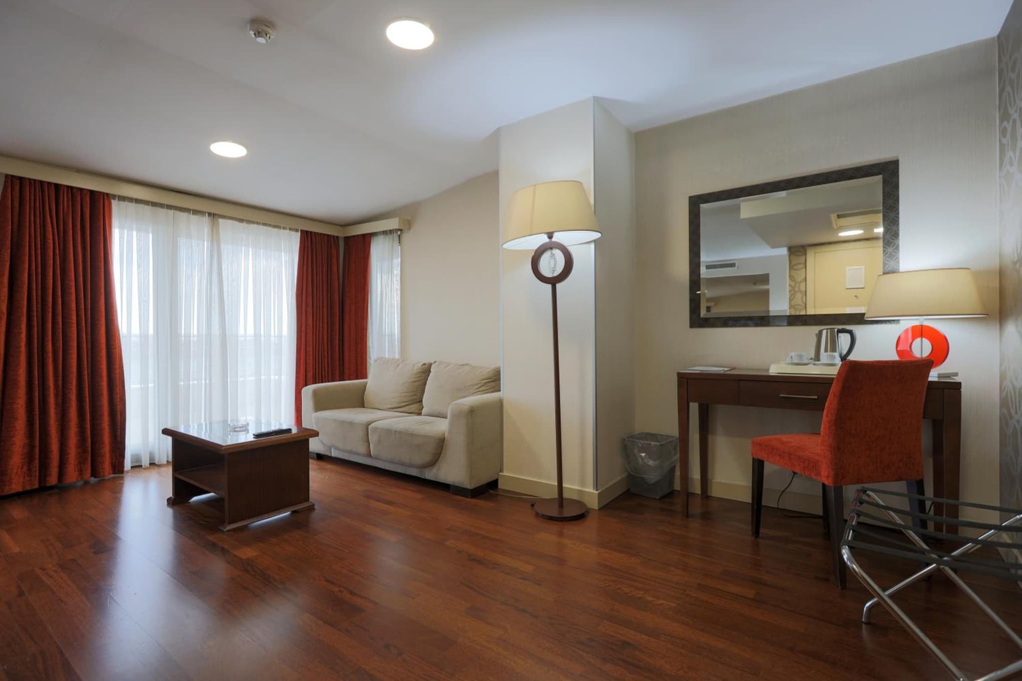 Niza Park Hotel - Image 2