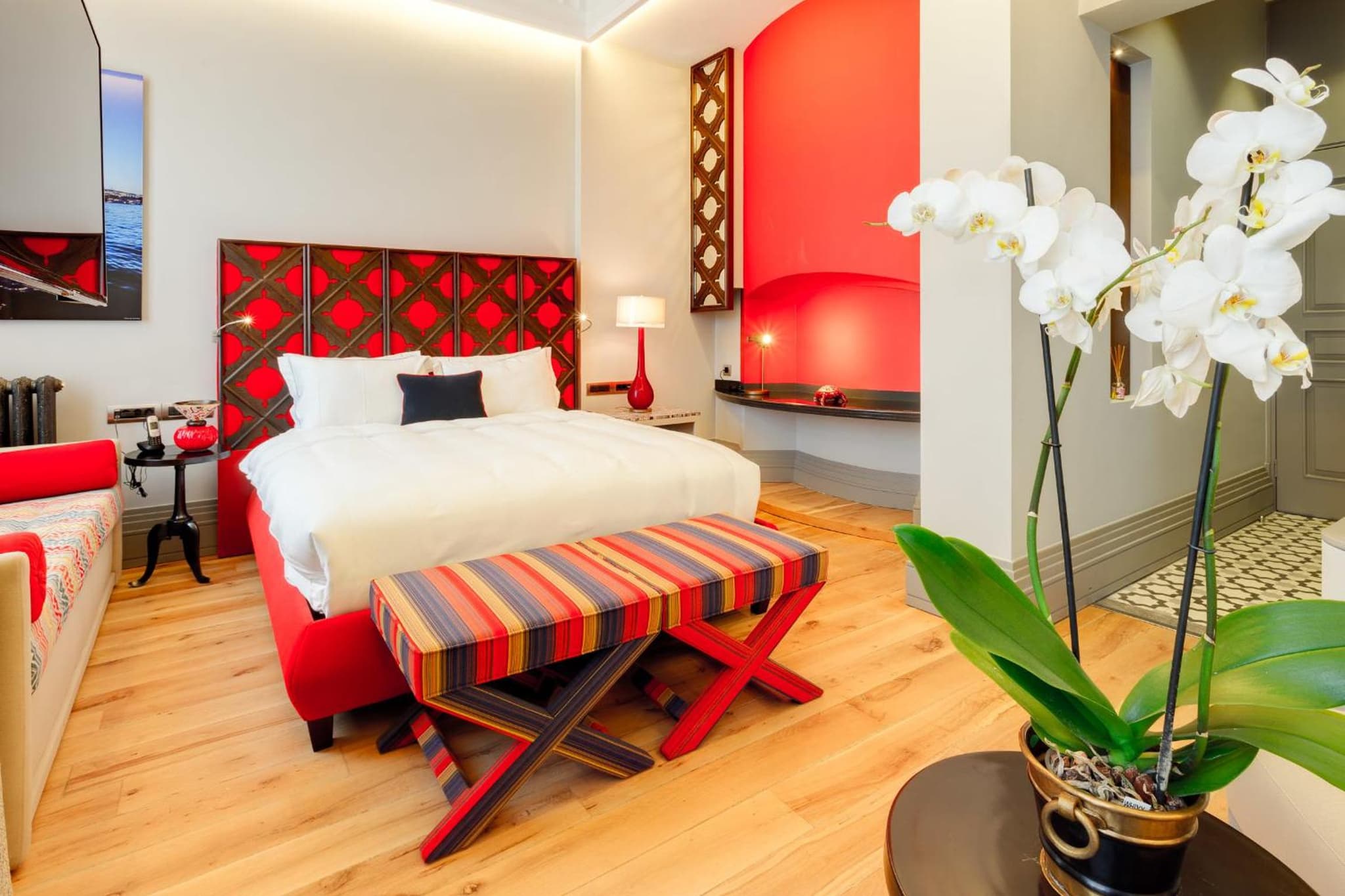 Ravouna 1906 Bosphorus Istanbul - Image 1