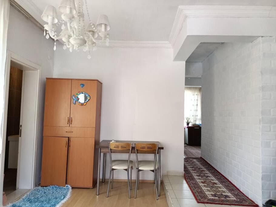 havalimanı ve lara plaj yakın. 1+1 daire - Image 1