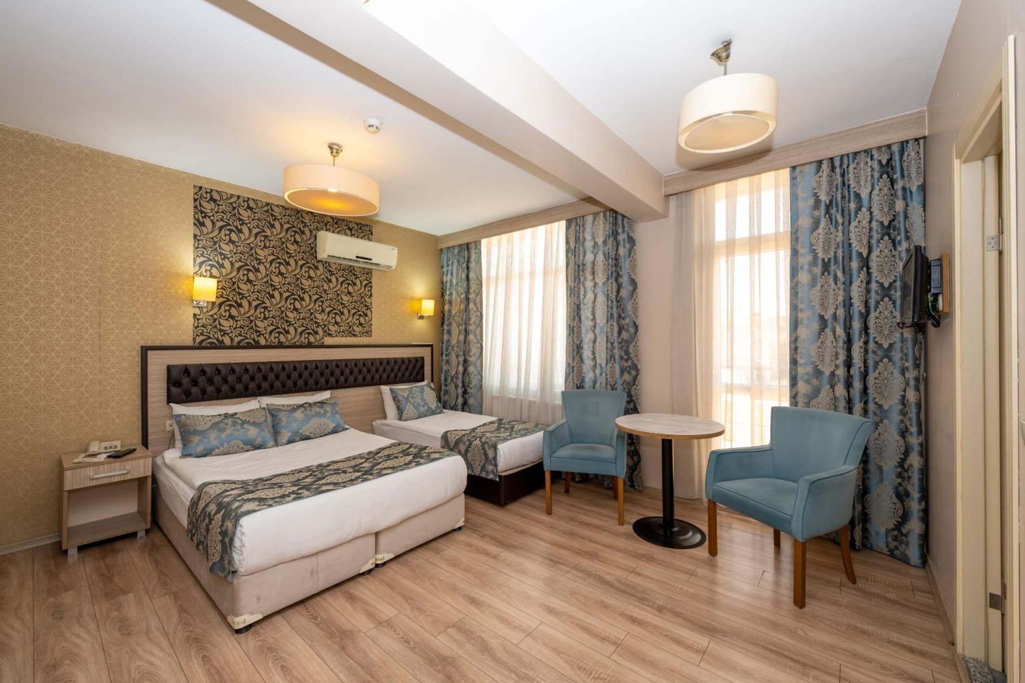 Tugra Otel - Image 1