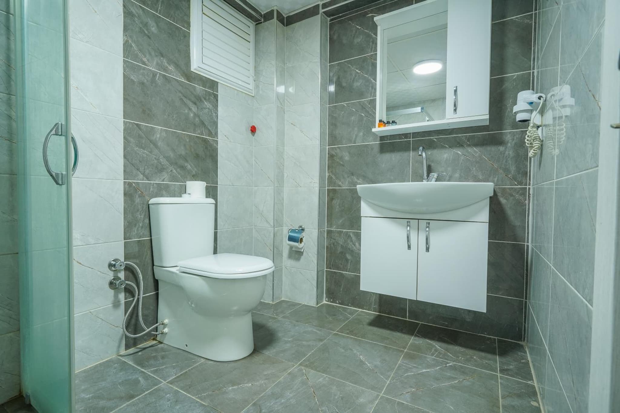 YAŞAM HOTEL - Image 4