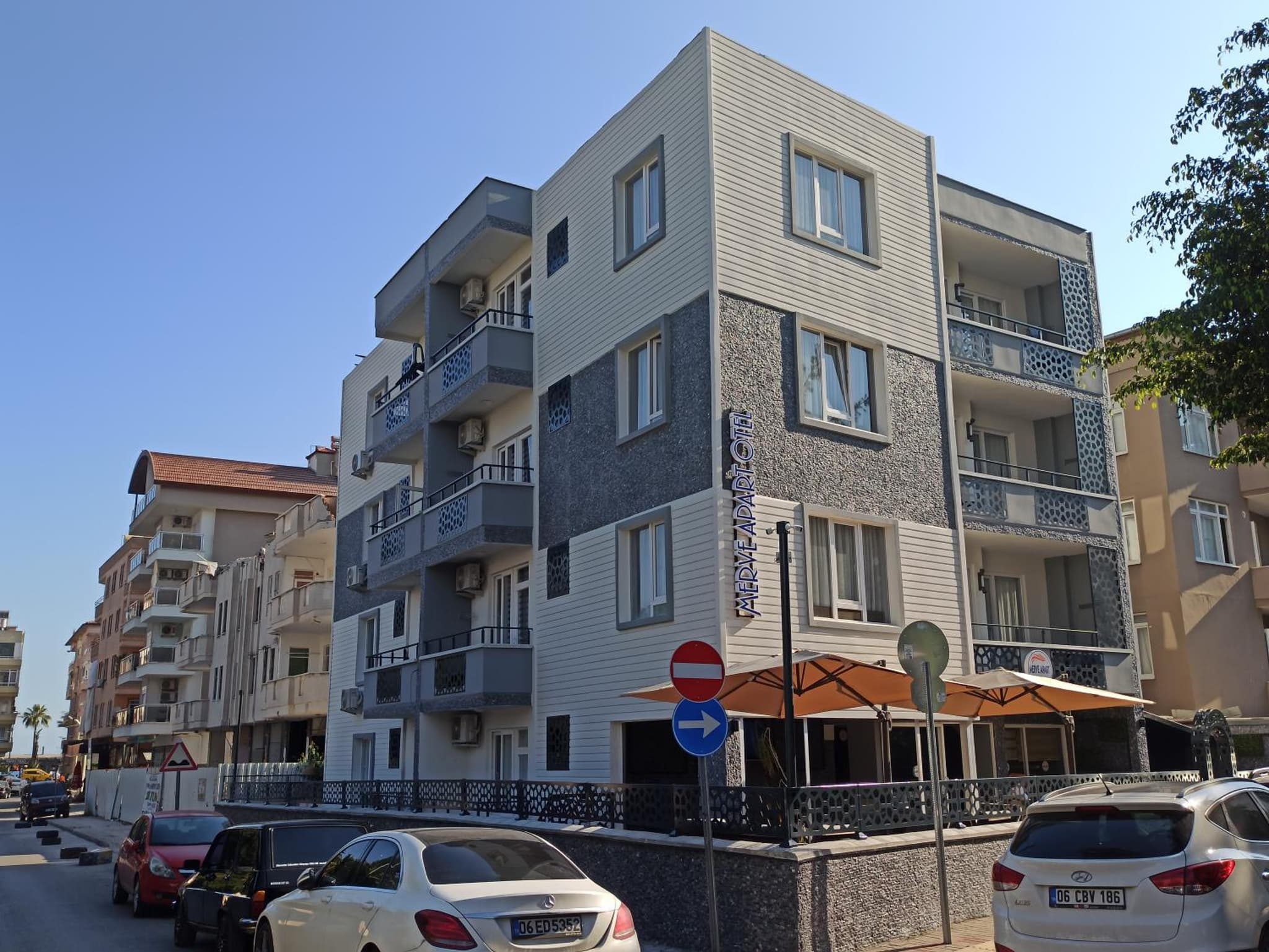 Merve Apart Hotel - Image 1
