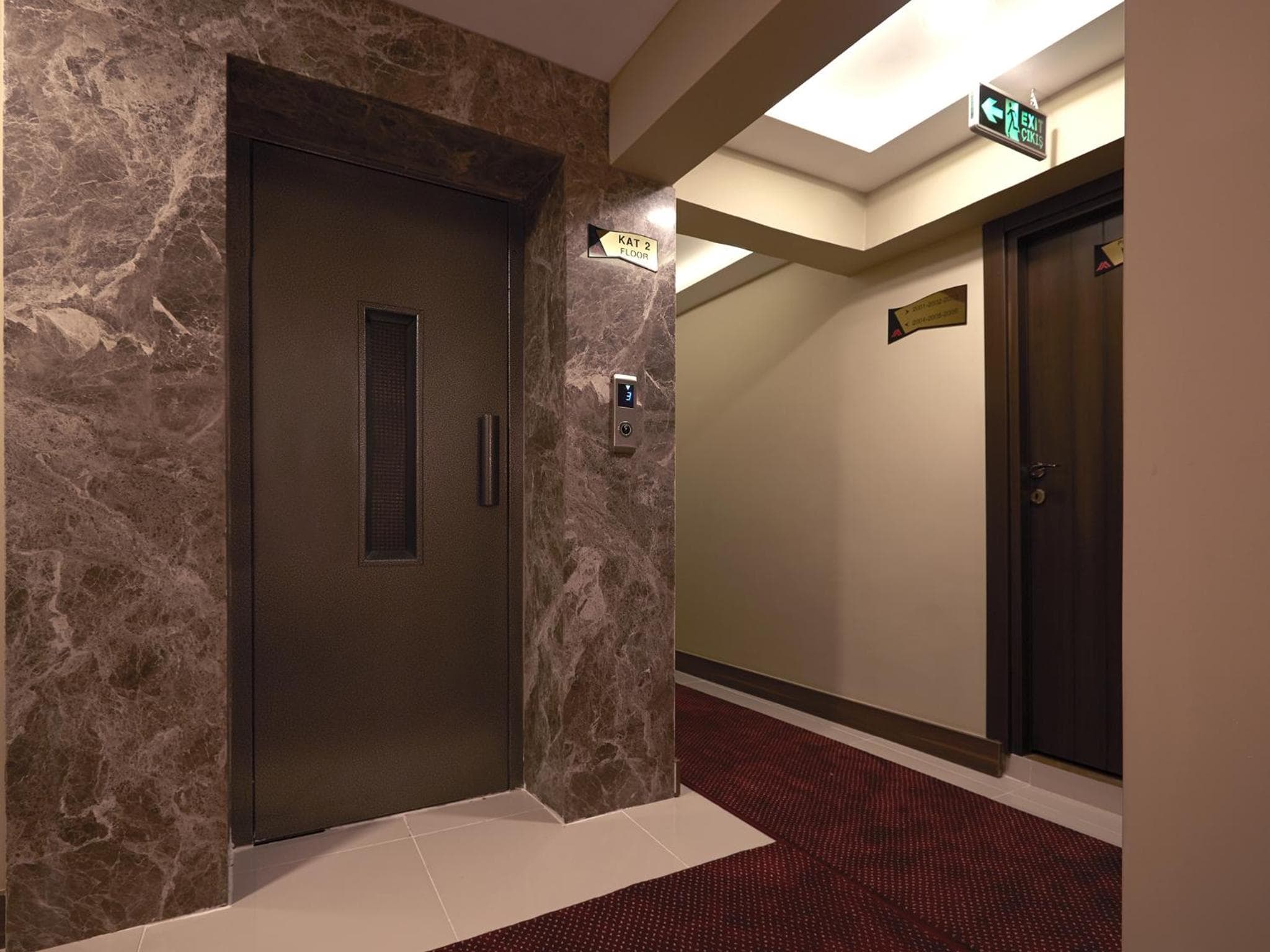 Marmara Place Old City Otel - Image 2