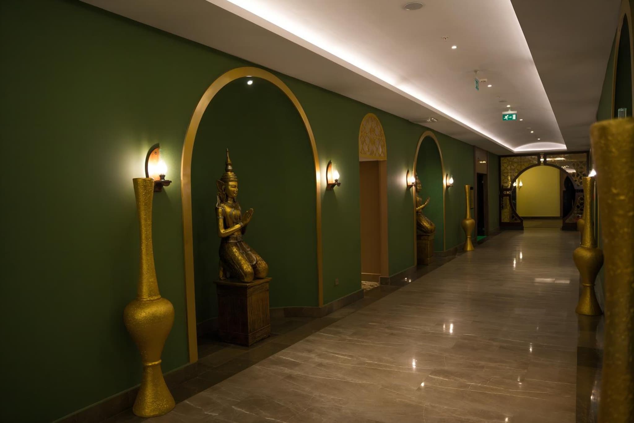 Oz Hotels Sui - Image 1