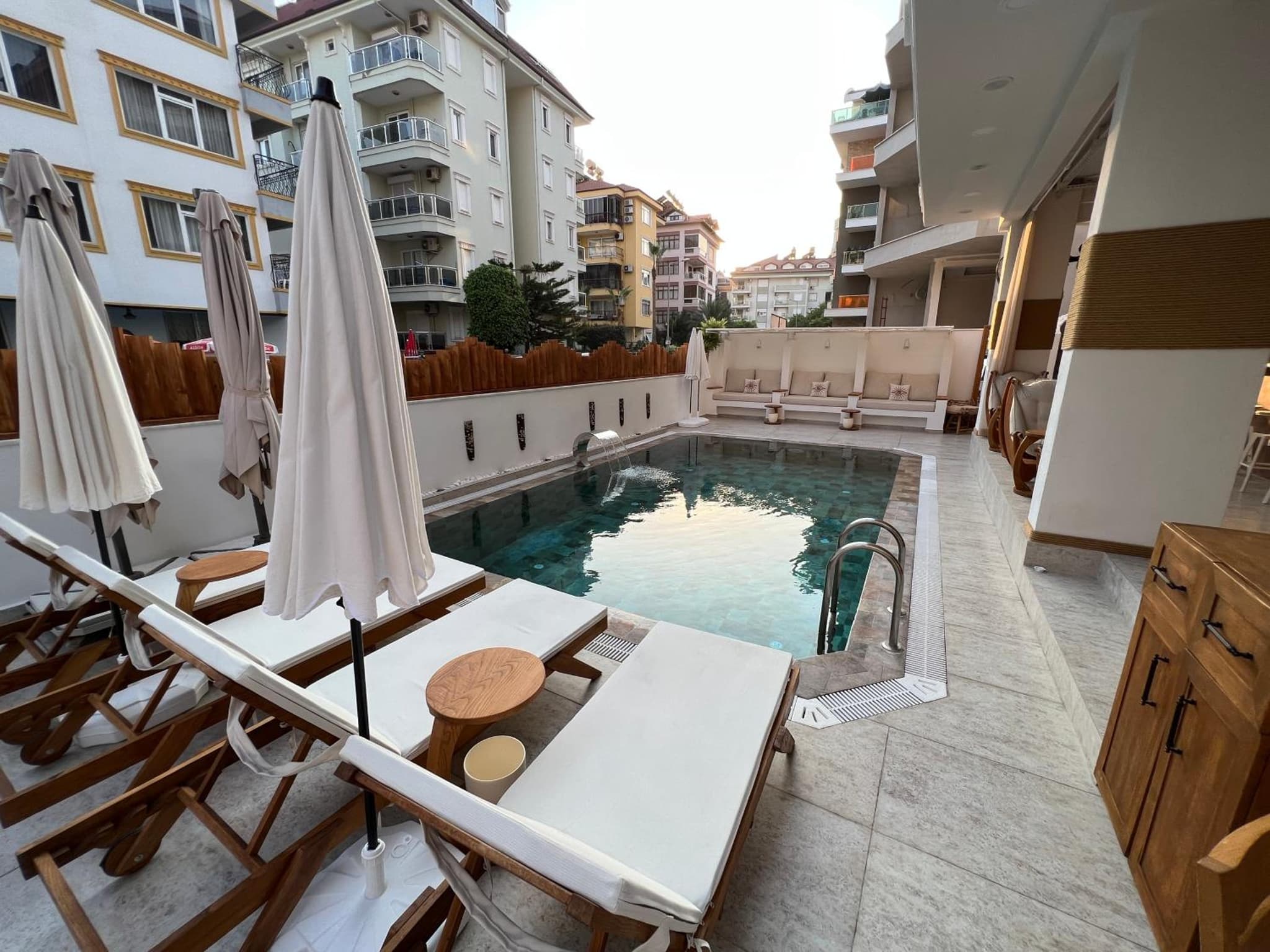 Oji Hotel - Image 2