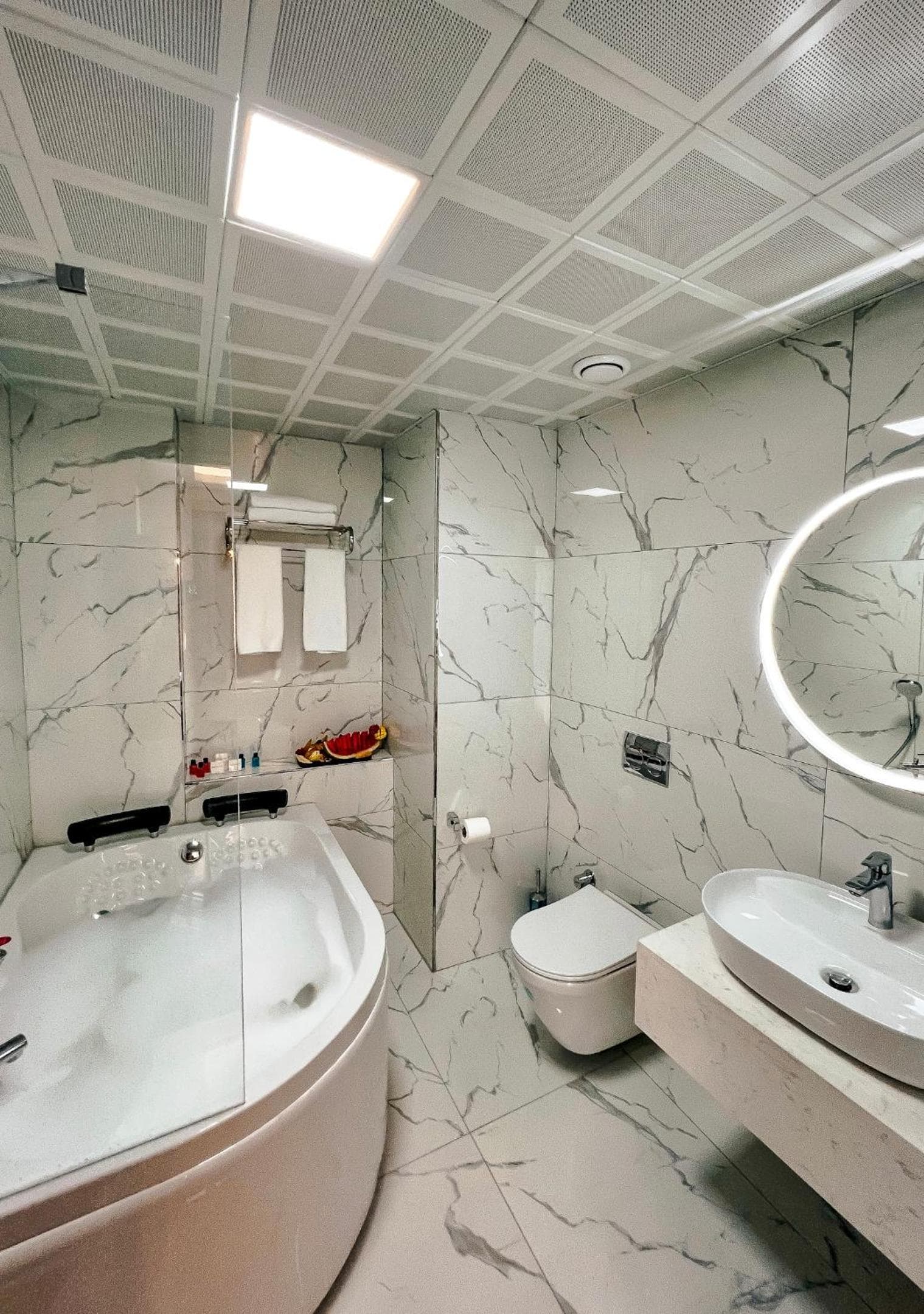 THE PARK OTEL - Image 3