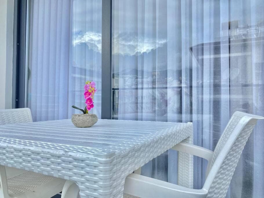 Rose 6 Comfort living at Cleopatra